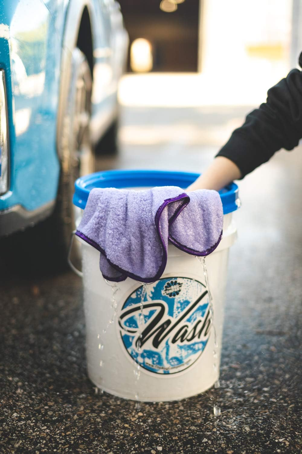 The Rag Company - Minx Royale - Professional Microfiber Detailing Towels, Premium 70/30 Blend, Super Plush, Rinseless & Waterless Wash, Buffing & Polishing, 400Gsm, 16In X 16In, Lavender (6-Pack) image number 5