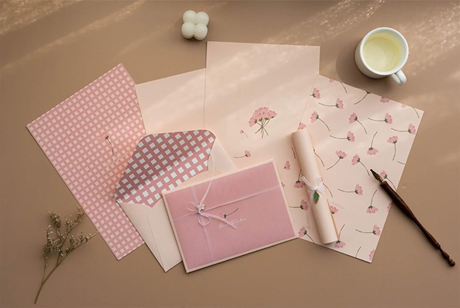 72 Pcs Stationary Writing Paper and Envelopes Set, 24 Sheet Floral Letter Paper 12 Pcs Matching Envelopes Cute Lovely Stationery Lined Writing Paper for Girls Boys Office School Supplies 6 Style