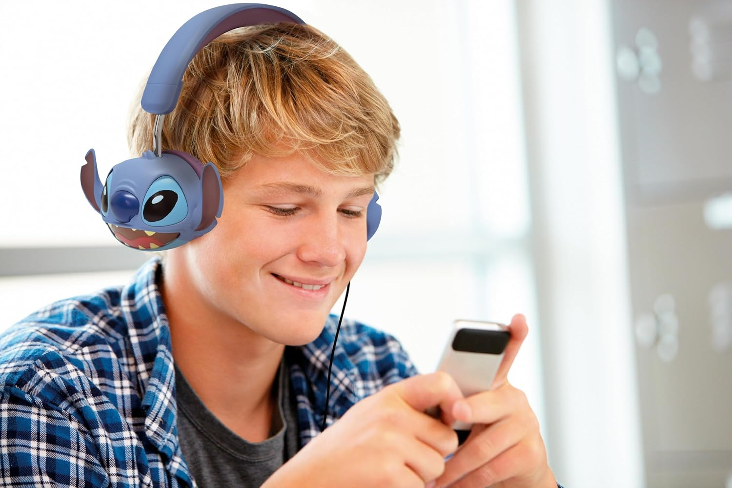 LEXIBOOK, Disney Stitch, Stitch 3D Wired Stereo Headphones, Foldable, Limited Sound Power, HP015DLXB image number 6