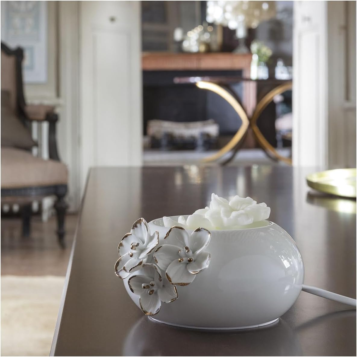 MATHILDE M. Flower Love Electric Oil Burner image number 1