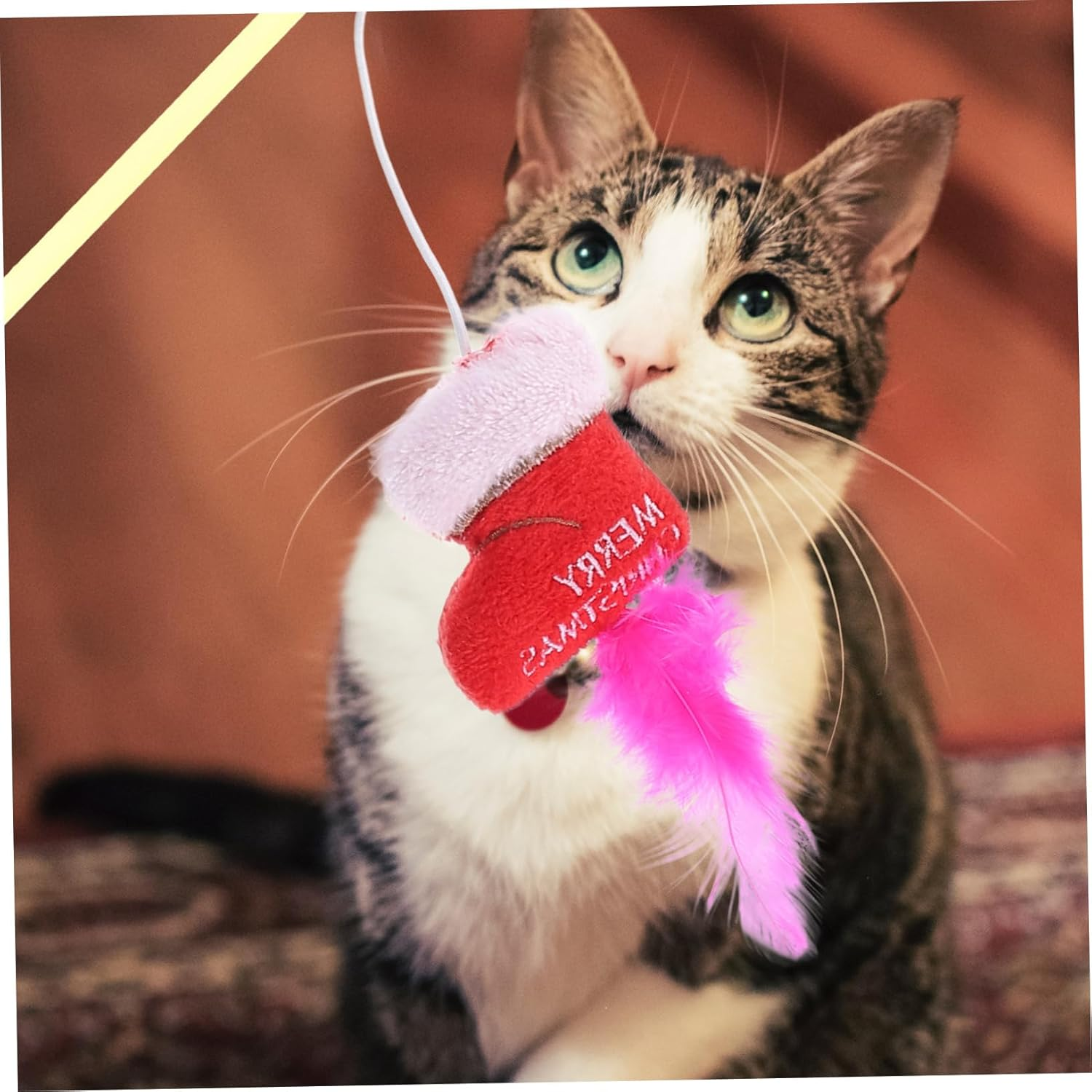 BUGUUYO 1Set Creative Christmas Themed Cat Teaser Toy Interactive Kitten Unique Design for Indoor Cats Relieves Stress and Encourages Playfulness image number 3