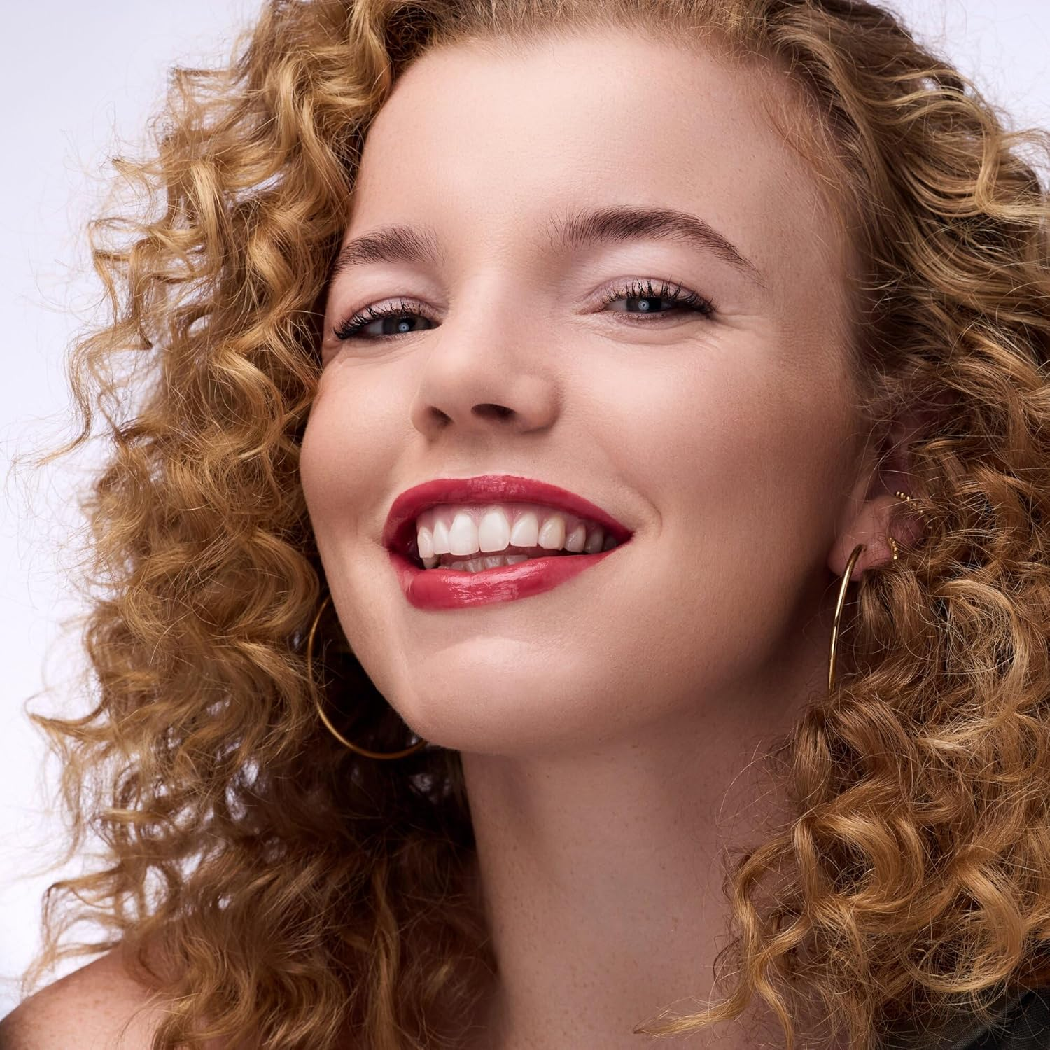 Catrice Glass like Dewy Lip Tint 030 Happy Lips, Happy Life image number 4