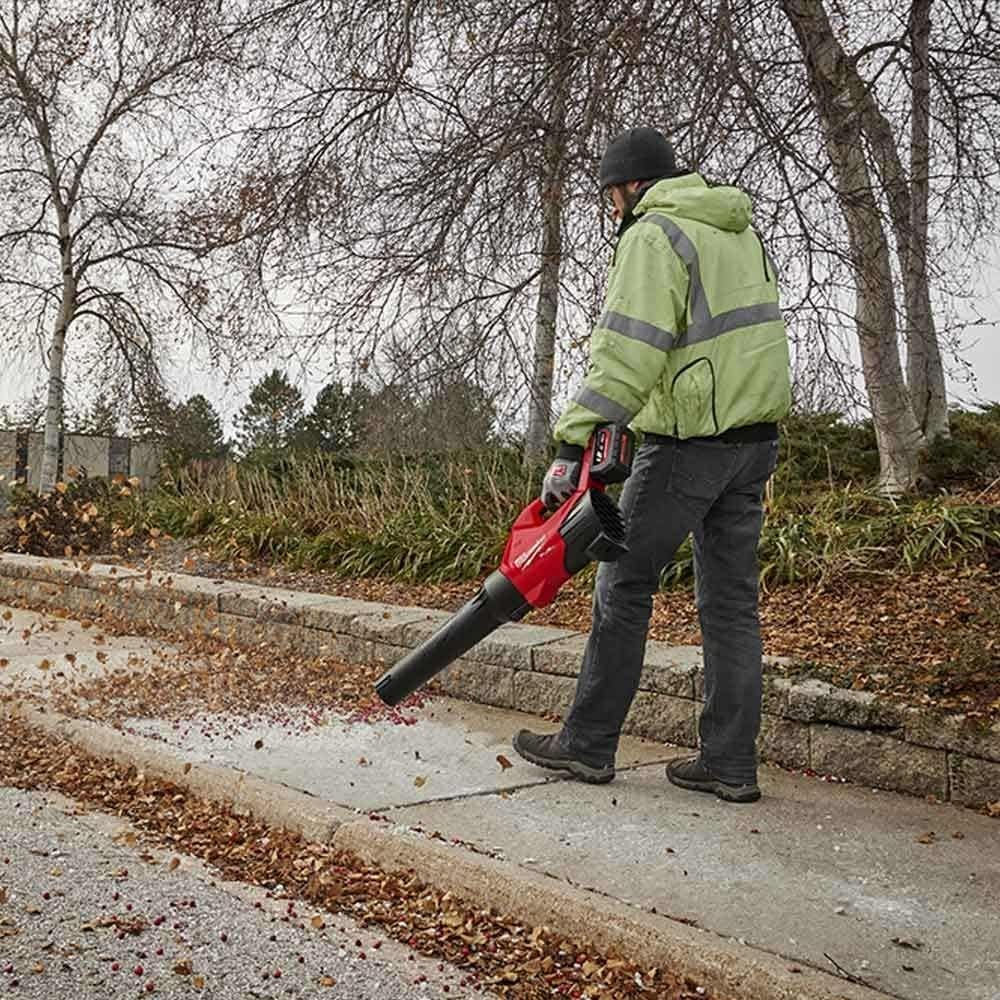 Milwaukee M18FBLG30 18V Li-Ion Fuel Cordless Brushless Blower - Skin Only image number 4