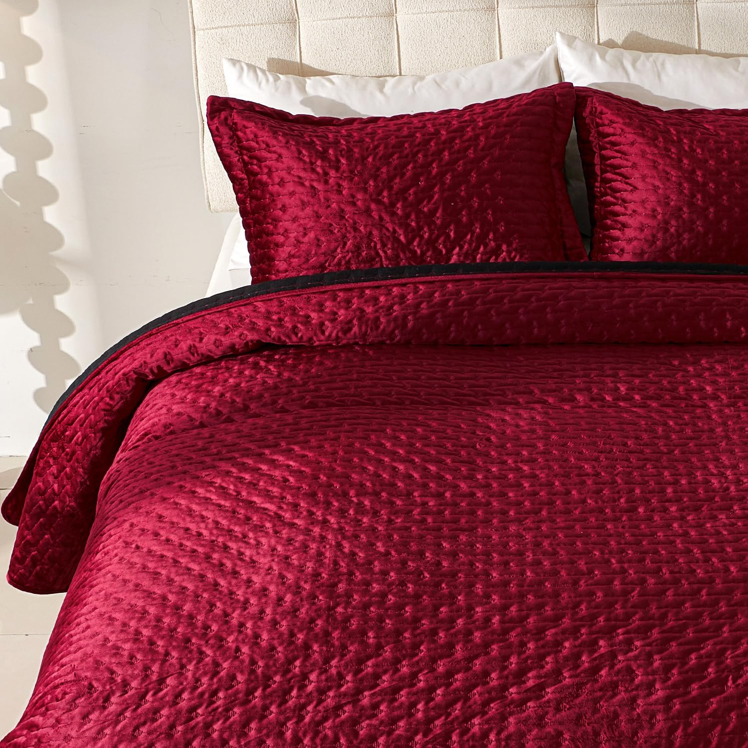 Cmfshape Luxury Velvet Quilt Set King Size,Reversible Quilted Lightweight Velvet Comforter,Ultra Soft Bedspread Coverlet Bedding Set for All Season with 2 Pillow Shams Green(106"X96")