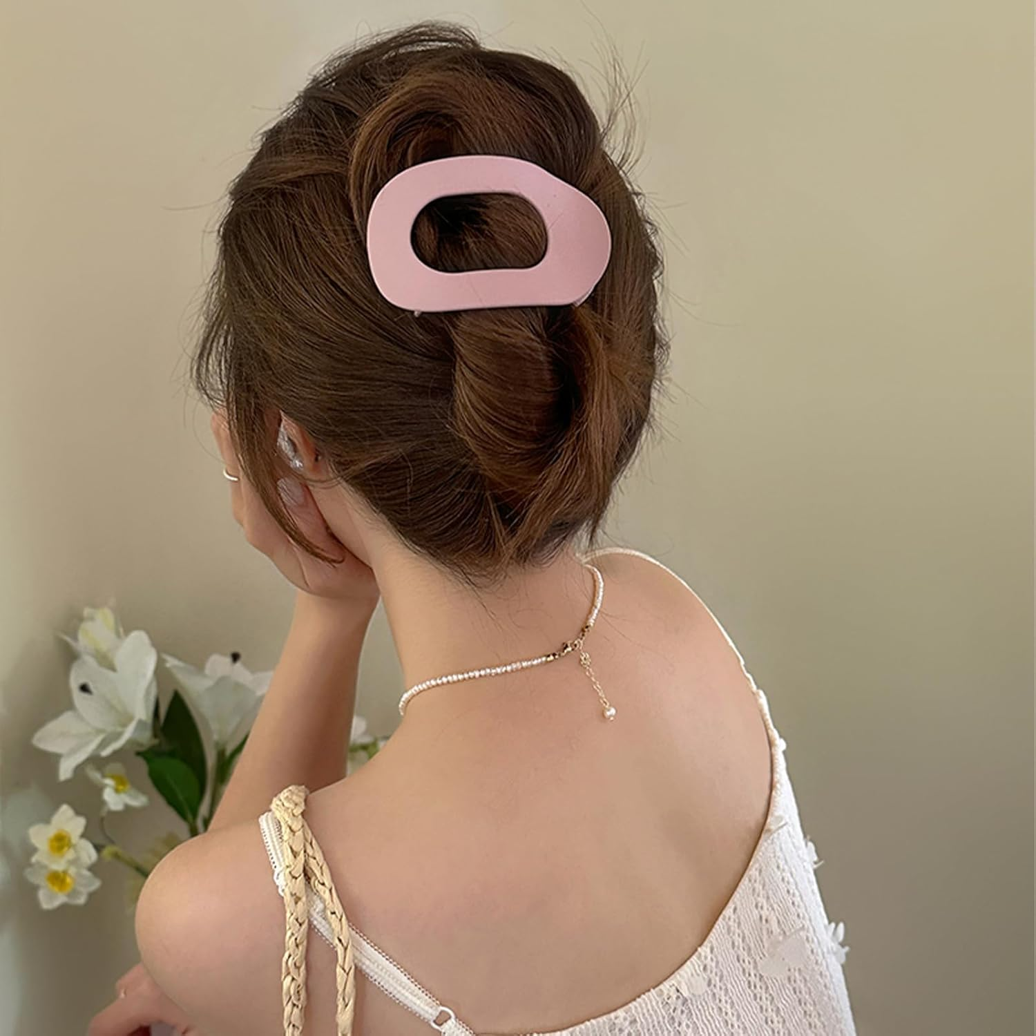 SSKHE Flat Claw Clips, Stylish Neutral Color Hair Barrettes, round Lay down Hair Clip for Thick Hair and Thin Hairs, Matte Large Duck Billed Design, Durable, Lightweight and Non-Slip(5Pcs) image number 1