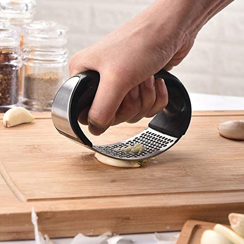 Checkered Chef Garlic Press Stainless Steel Rocker - Includes Silicone Garlic Peeler and Cleaning Brush - Rocking Garlic Press/Mincer/Chopper/Crusher image number 5