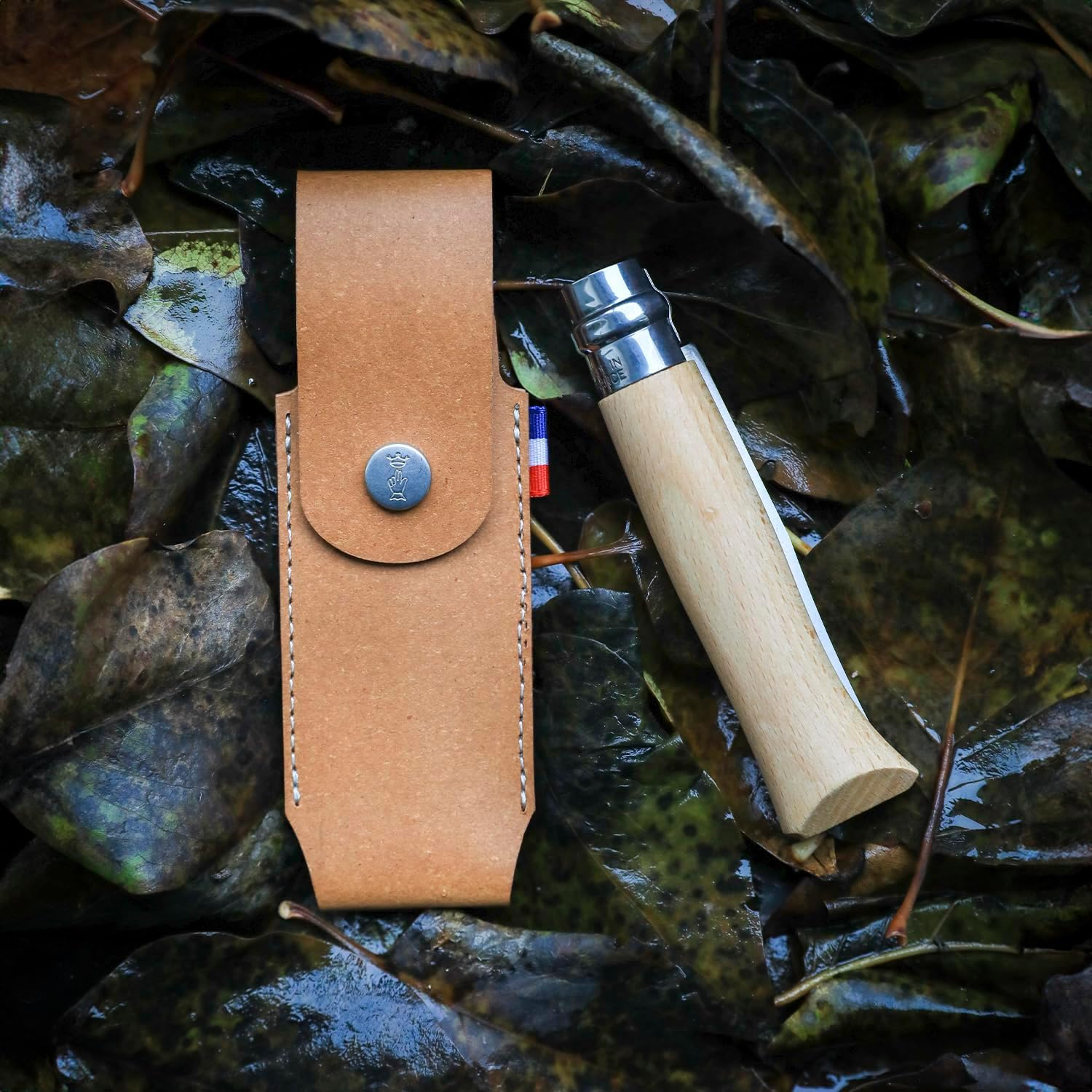 OPINEL Minimalist Regenerated Leather Knife Case - Brown - Sustainable Case N&deg;07, N&deg;08, N&deg;09 & Effil&eacute; 8/10 image number 3