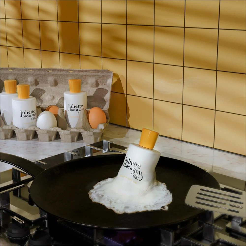 Juliette Has a Gun Sunny Side up Eau De Parfum Spray for Women, 7 Ml image number 2