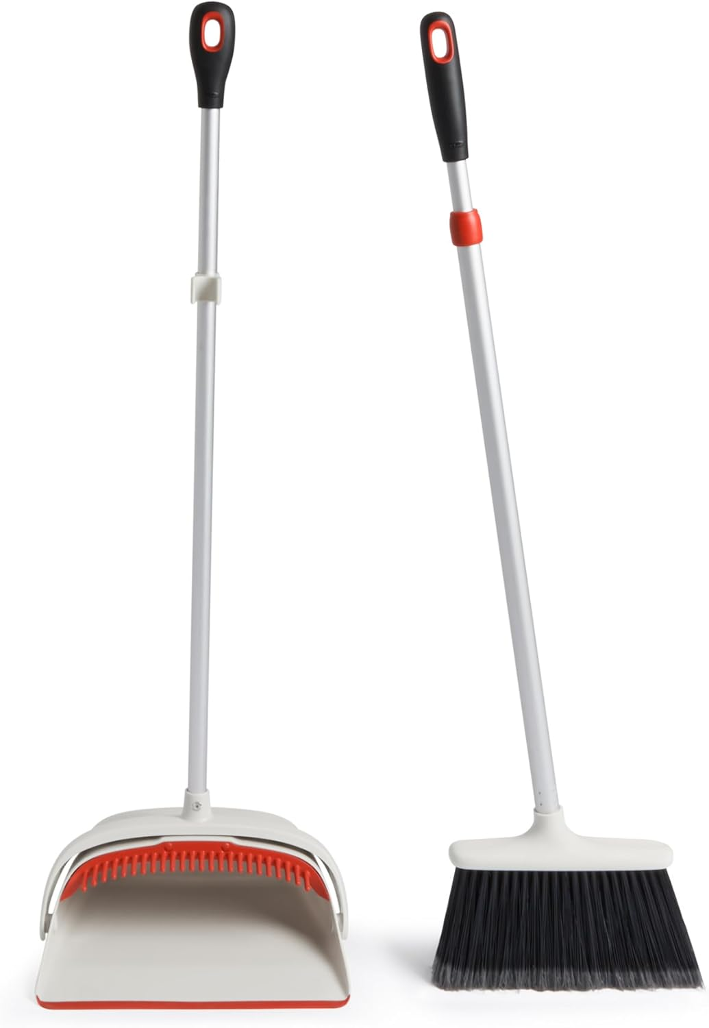 OXO Good Grips Large Sweep Set with Extendable Broom image number 3