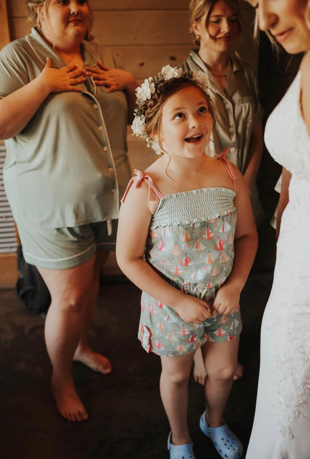 Camellia Flower Crown, Ivory Rose Headpiece with Green Leaf for Wedding, Bridal, Maternity Photos, Flower Girl Halo, 1 Count image number 4