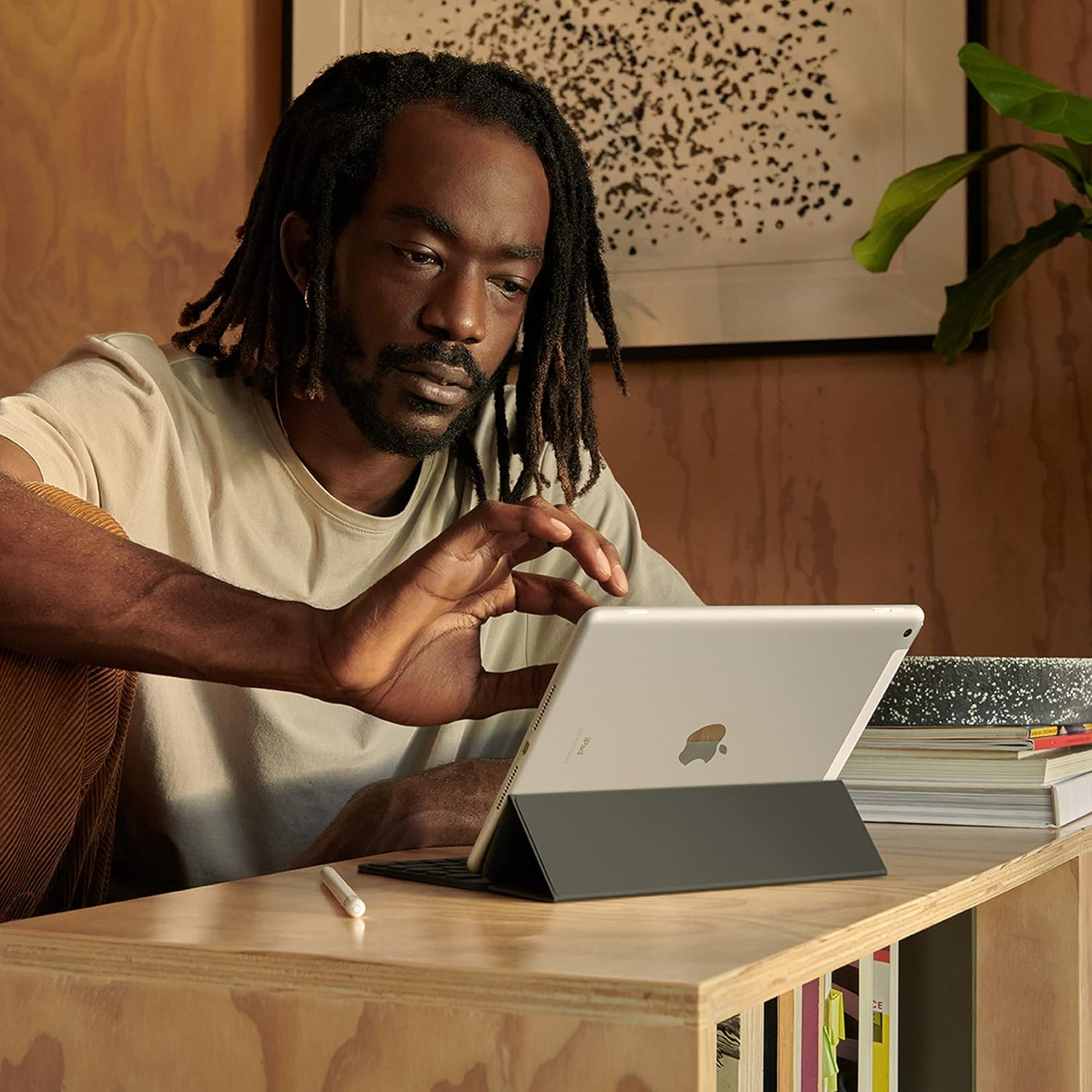 Apple Ipad 9 64GB, Silver (Renewed) image number 4