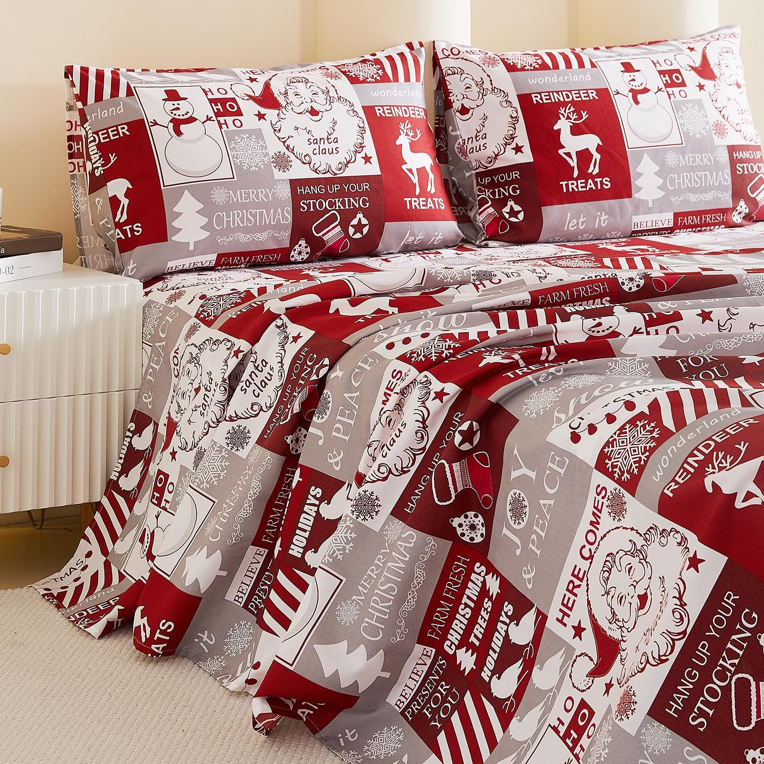 Vaulia Soft Microfiber Sheets, Print Snowflake Pattern, 4-Piece Set (1 Fitted Sheet 1 Flat Sheet 2 Pillowcases) (Red/White Snowflake, King)