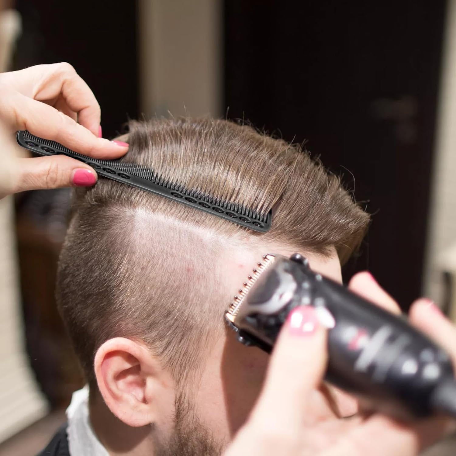 6Pcs Carbon Fiber Cutting Comb Professional Heat Resistant Comb, Haircutting Combs Barber Comb Hair Stylist All Purpose Combs Medium and Fine Tooth for Man and Woman Clipper Cuts, Home Salon