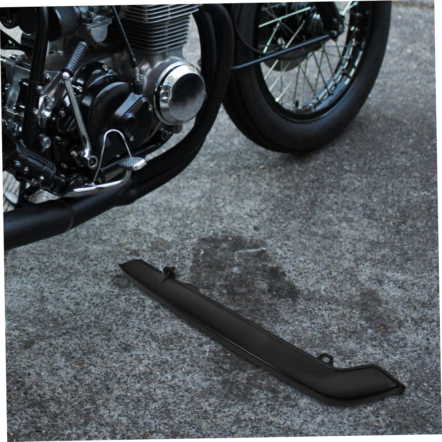 SOLUSTRE Motorcycle Chain Protector Cover for Bike Sprocket Guard Chain Safety Enhancer image number 1