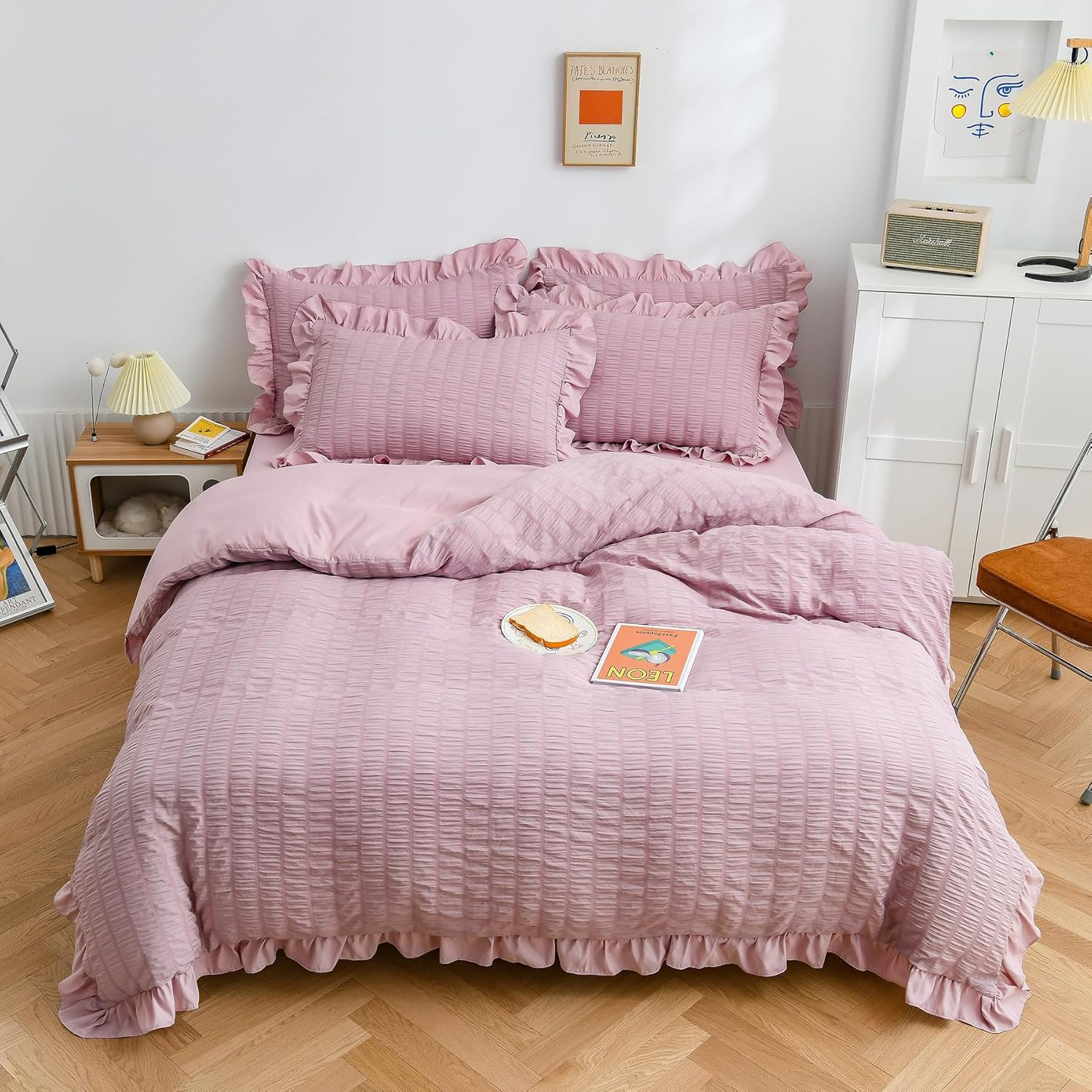 AYO Duvet Cover, Single, 3-Piece Set, Seersucker Fabric, Ruffle Included, Duvet Cover, Bed Cover, Pillowcases, Fitted Sheet, Bedding Cover Set, Peach Skin Treatment, Western Style, Washable, Quick Dry image number 1