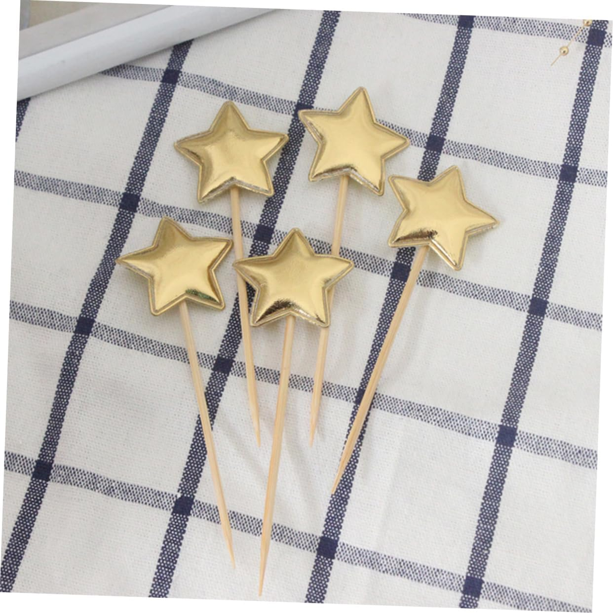 50Pcs Gold Heart and Five-Pointed Star Cake Picks for Party Dessert Toppers Wooden Cupcake Picks for Wedding Baby Shower Birthday Food Fruit Decoration image number 2