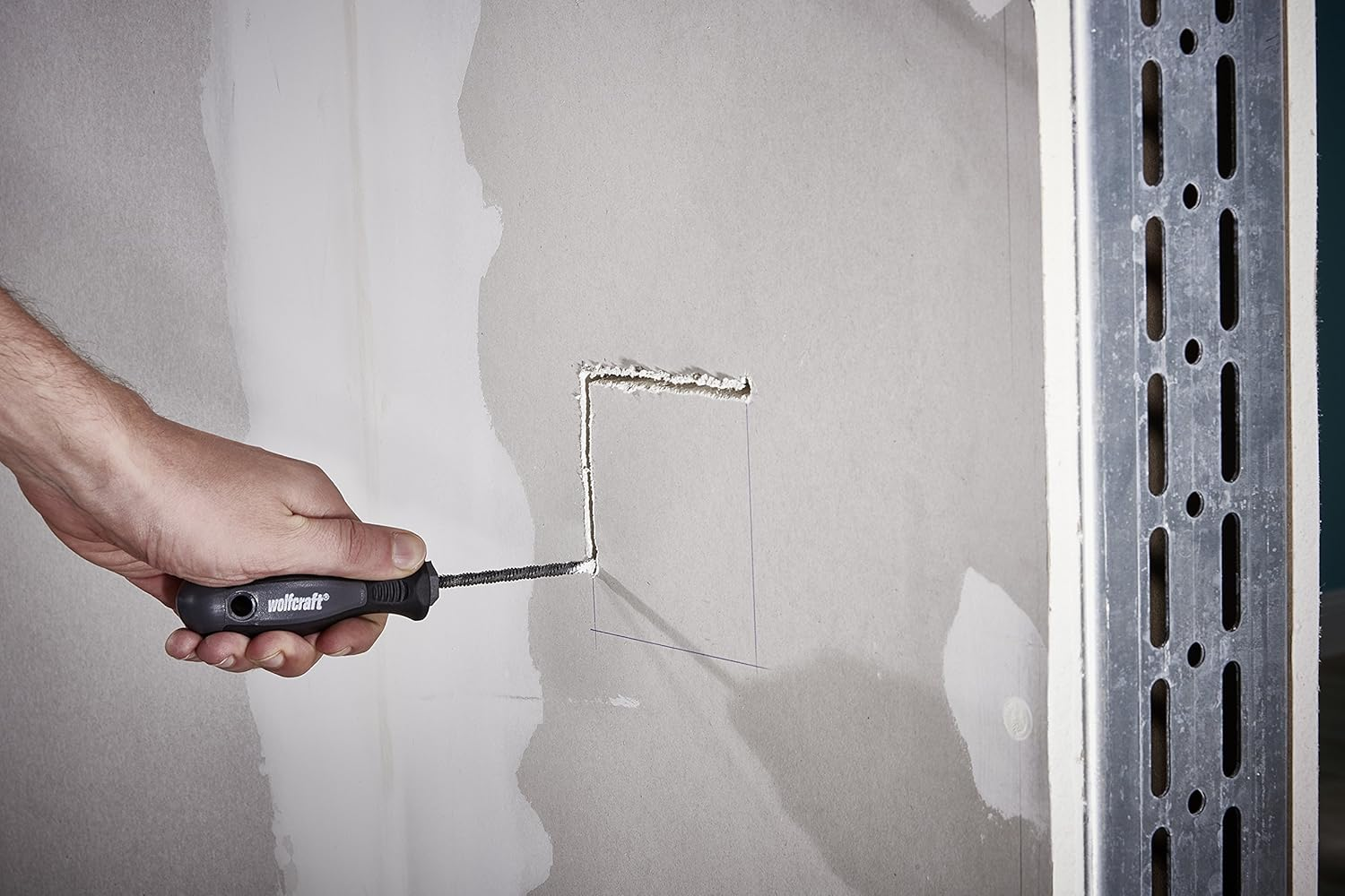 Wolfcraft 4031000 Hand-Keyhole 275 Mm-For Sawing Recesses and Free Forms in Board Material, Black image number 4