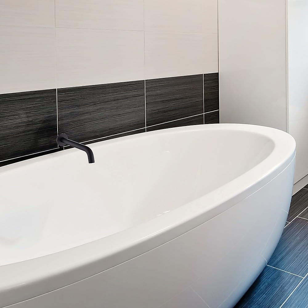 220Mm Bath Spout in Black Finish image number 1