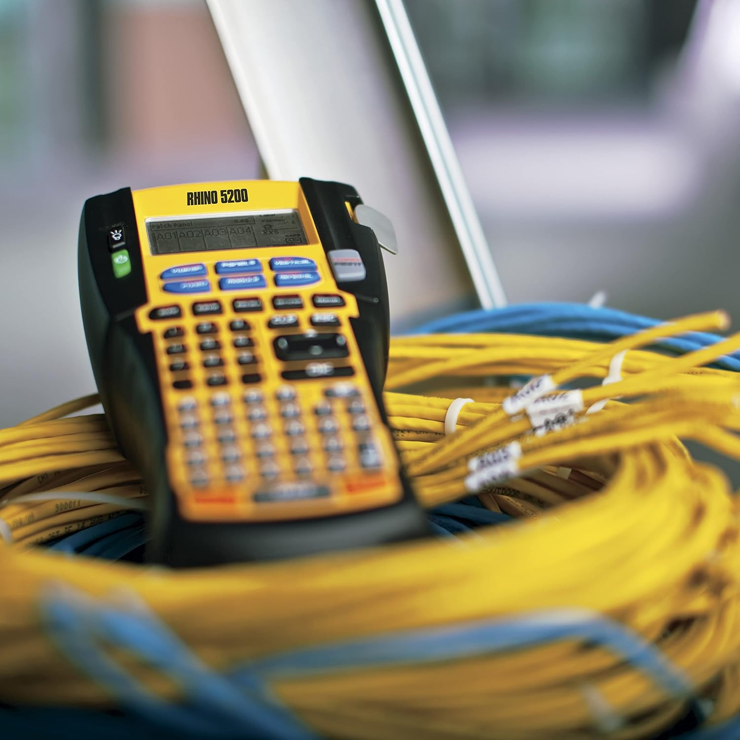 Dymo Rhino 5200 Industrial Label Maker | Labelling Machine Kit Case | Time-Saving Hot Keysprints Fastdurable Label Maker for Job Sites and Heavy-Duty Labelling Jobs | UK Plug image number 6