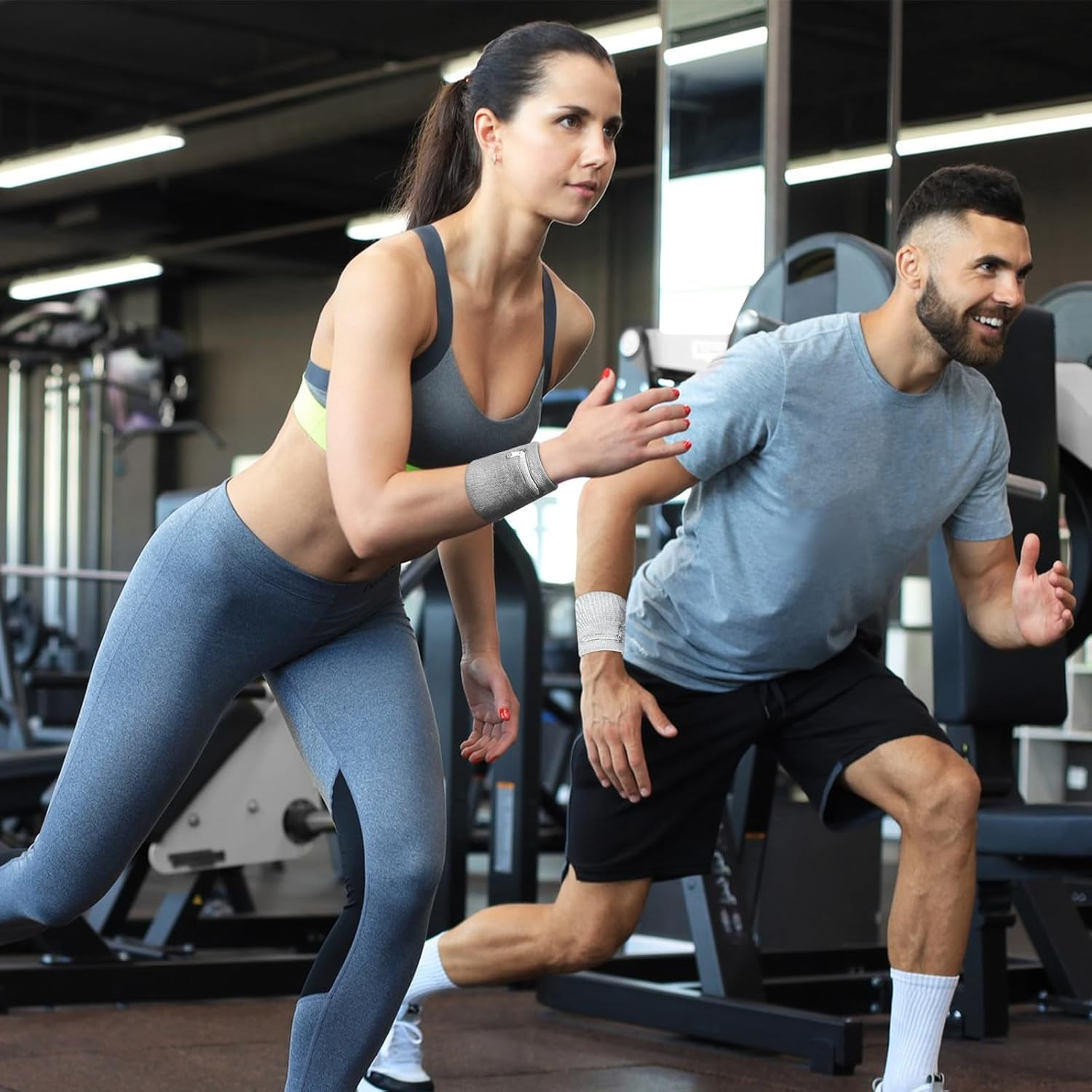 TEAONE Wrist Pouch Wallet, 4 PCS Sweatband Wrist Wallet for Running, Hiking, Cycling (4 Color) image number 1