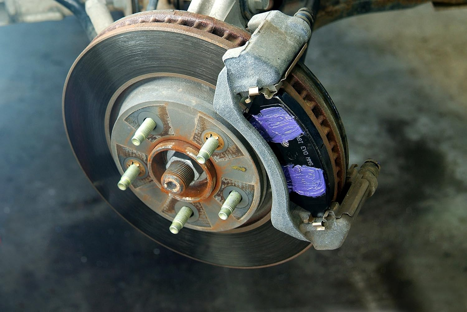 Permatex 24125 Ceramic Extreme Brake Parts Lubricant, 8 Oz. image number 2