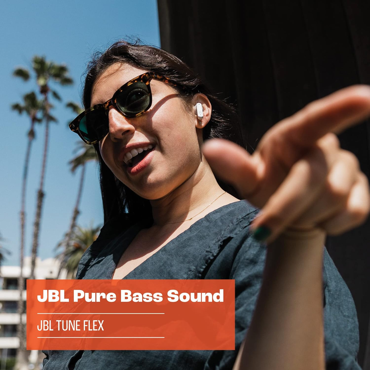 JBL Tune Flex, JBL Pure Bass Sound, Active Noise Cancelling with Smart Ambient, 4 Mics for Perfect Calls, up to 32 Hours of Battery Life, Water Resistant & Sweatproof, Black Ghost - Flex, Blue image number 7