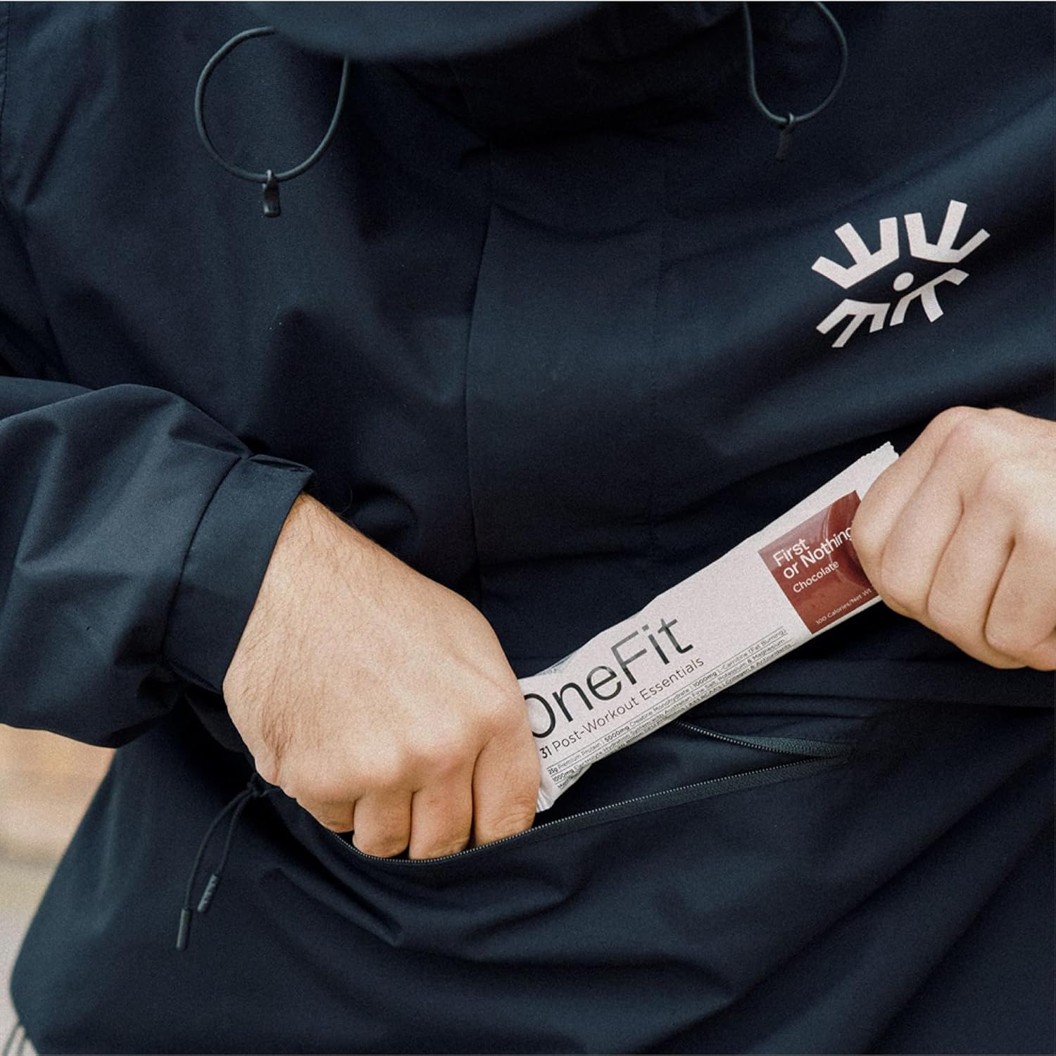 Onefit All-In-One Supplement &ndash; 25G Protein, 5G Creatine, 1G Electrolytes, Vitamins & L-Carnitine &ndash; 100 Calories, Gut + Brain Support &ndash; Low Carb, High Performance &ndash; 20-Serves (700G Pouch, Chocolate Milkshake) image number 2