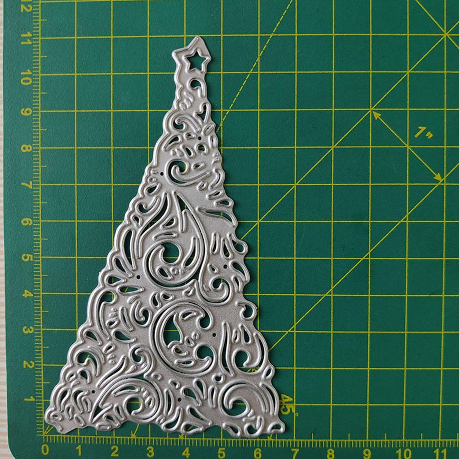 Christmas Star Tree Metal Crafts Cutting Die Cuts, DIY Crafts Template Christmas Tree Scrapbook Cards Cutting Dies Cut Stencils for DIY Embossing Card Making Decorative Paper Dies Scrapbooking image number 2