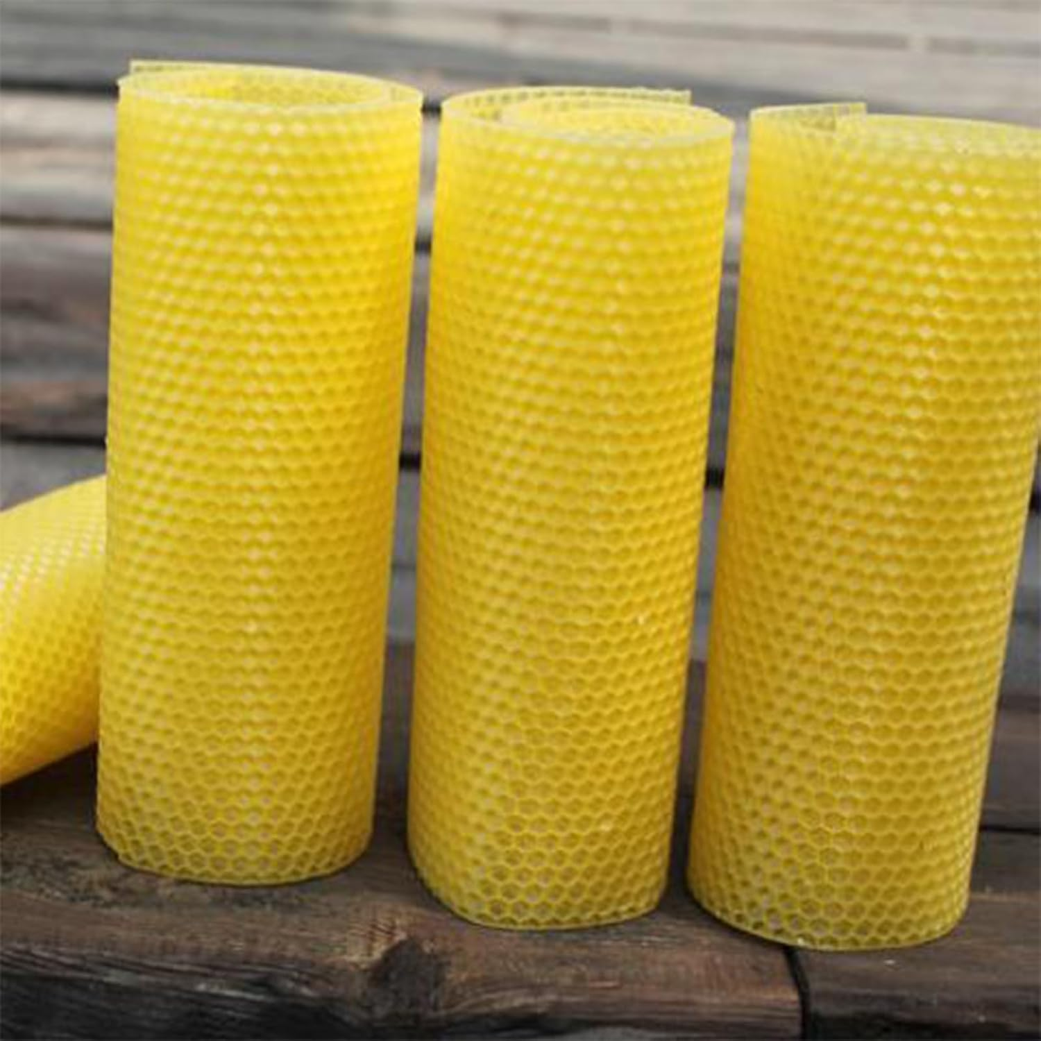 30 Pieces Beeswax Candle Beeswax Dishes Beeswax Dishes for Candles for Candles Wax Plates for Beekeeping Candle Making Crafts Furniture Polishing