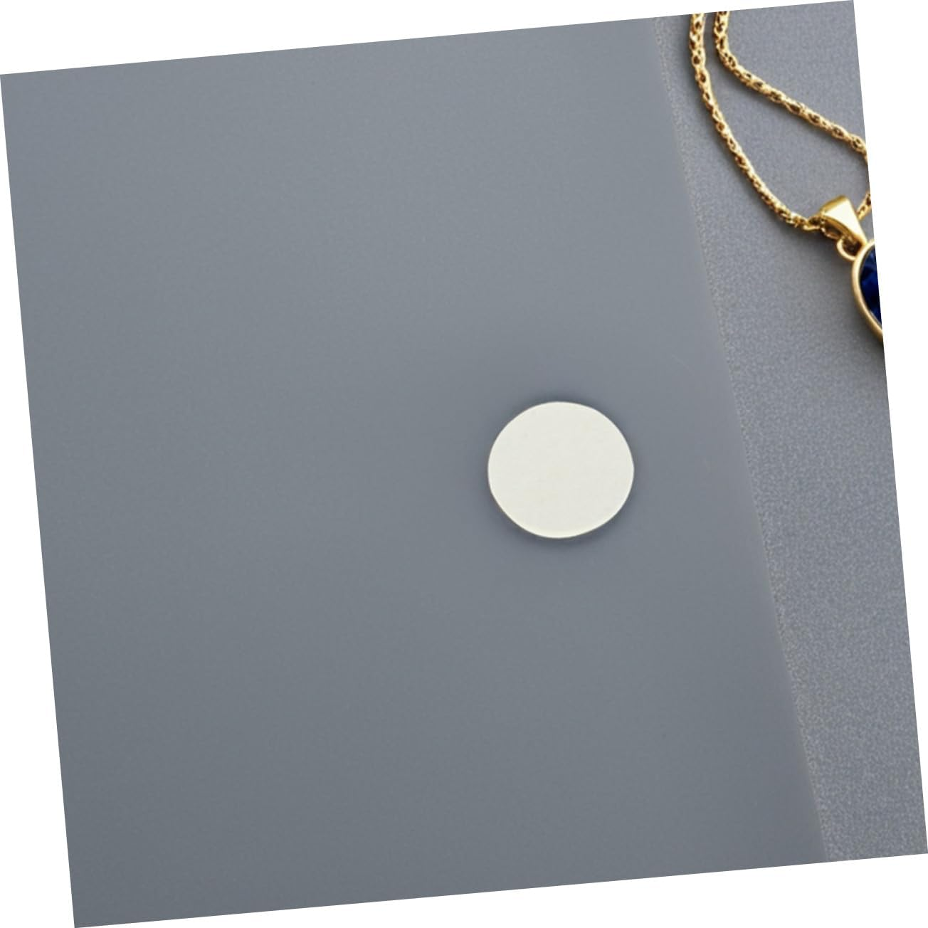 150Pcs round Aromatherapy Diffuser Felt Pads for Essential Oil Pendants Cotton Fiber Replacement Refill Mats for Car Bedroom Office Necklace Locket Unscented image number 3