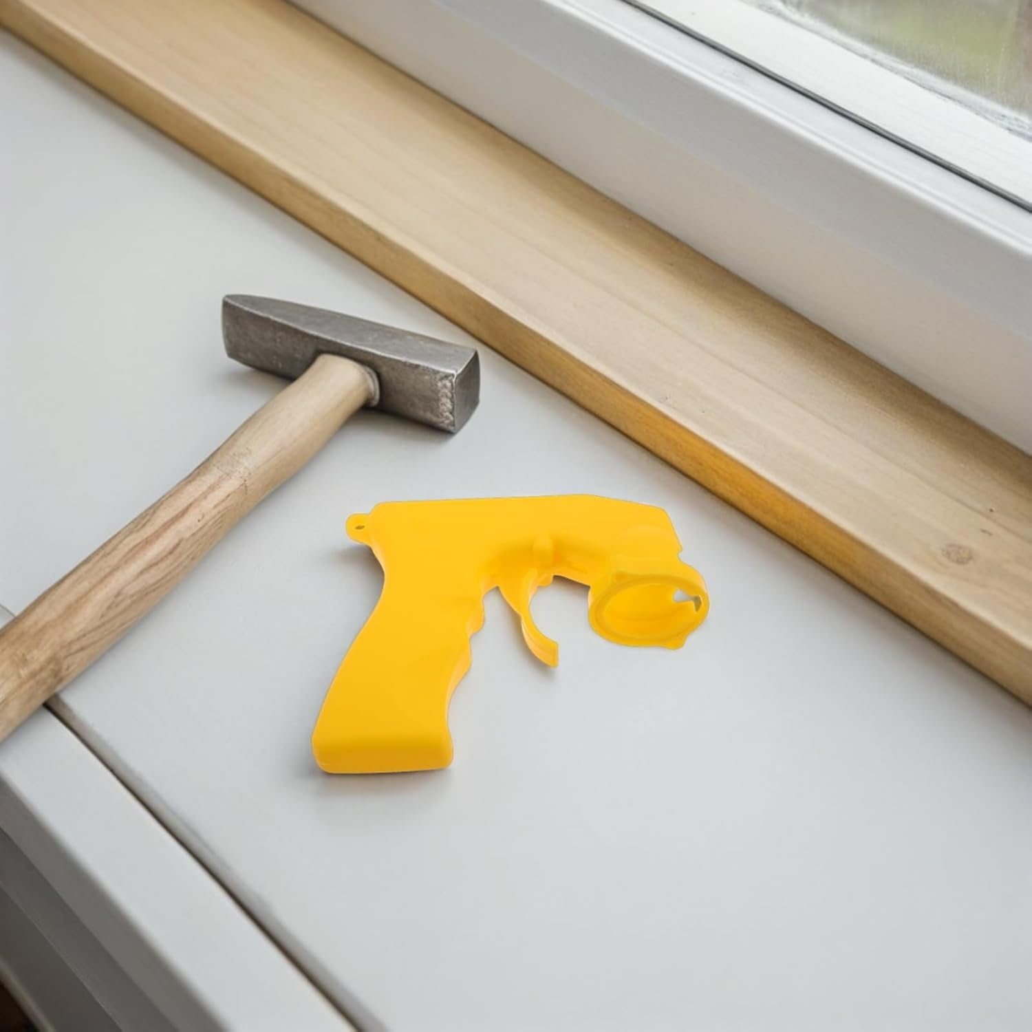 ERINGOGO Portable Spray Paint Handle Trigger Spray Can Attachment for Car Paint Sprayer Tool image number 3