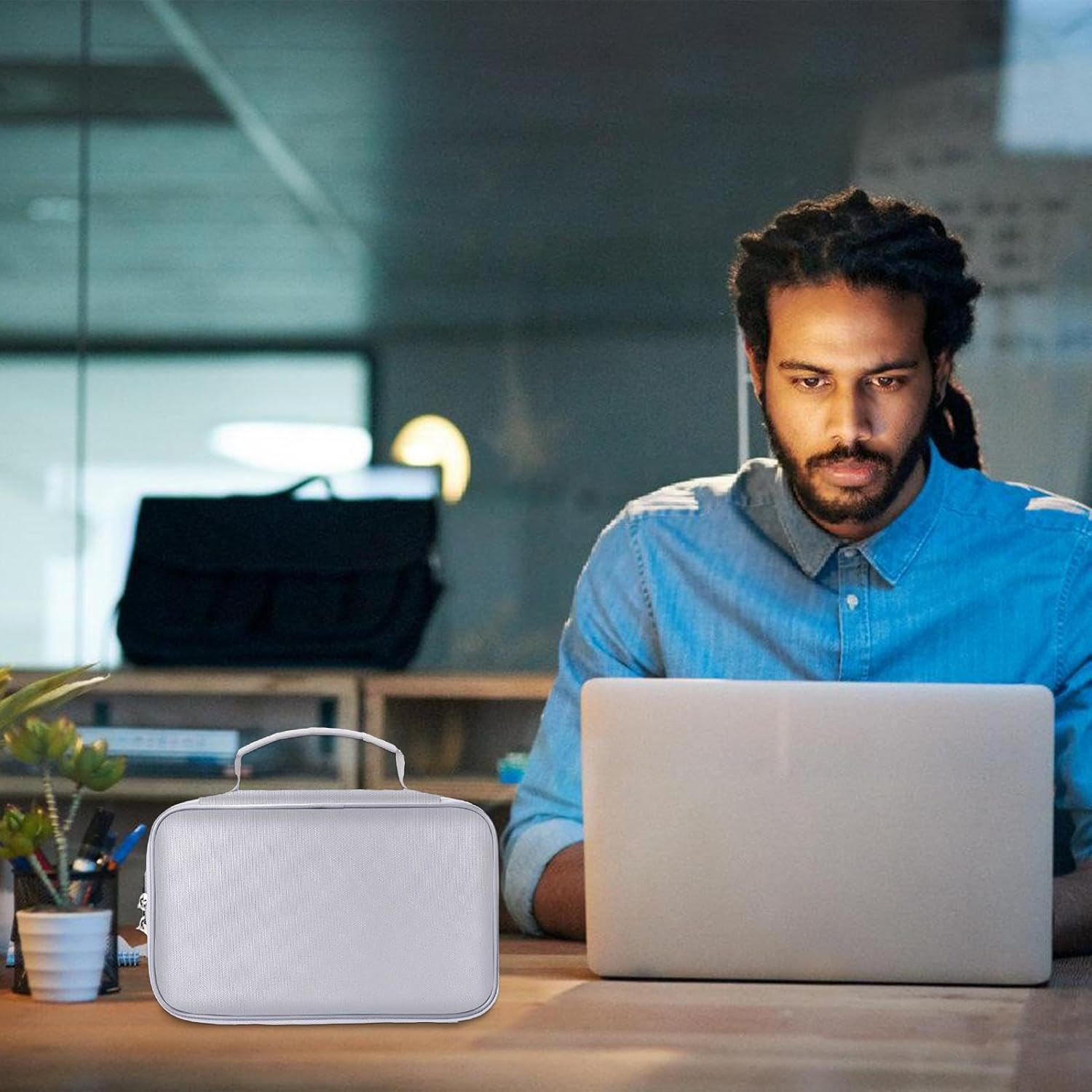 Fireproof Document Bag, Insulated Document Storage, Fireproof Passport Holder, Fireproof Document Box, Large Waterproof Fireproof File Box with Lock, Intelligent Organisation, Secured De image number 6