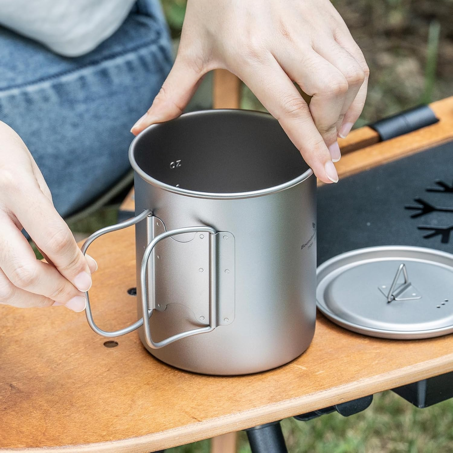 Boundless Voyage Titanium Mug with Lid Outdoor Titanium Lightweight Coffee Mug for Hiking Backpacking Camping (Ti3249D-750Ml) image number 2