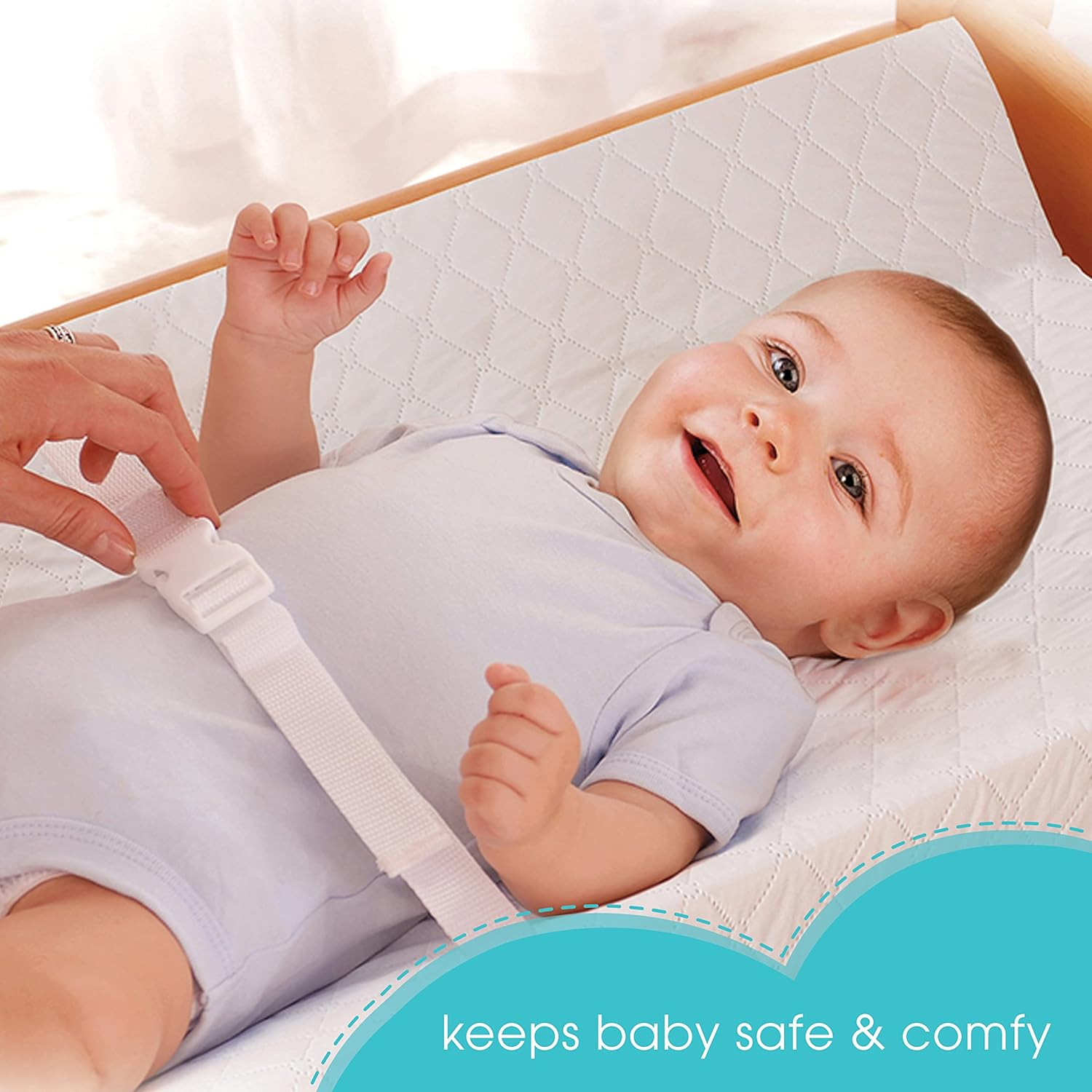 Summer Infant Summer Contoured Changing Pad &ndash; Includes Waterproof Changing Liner and Safety Fastening Strap with Quick-Release Buckle, White (91983Z) image number 2