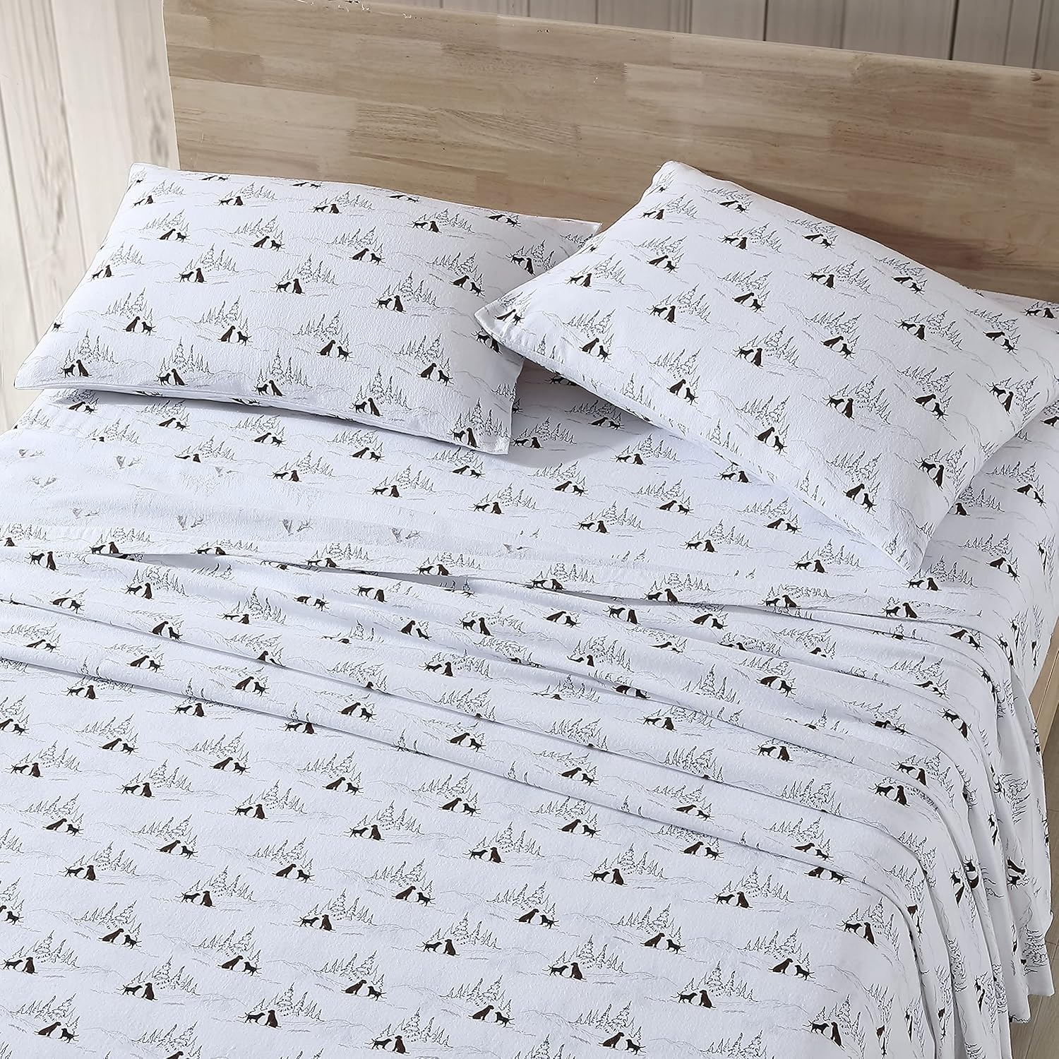 Eddie Bauer - Twin Sheets, Cotton Flannel Bedding Set, Brushed for Extra Softness, Cozy Home Decor (Dog Friends White, Twin) image number 6