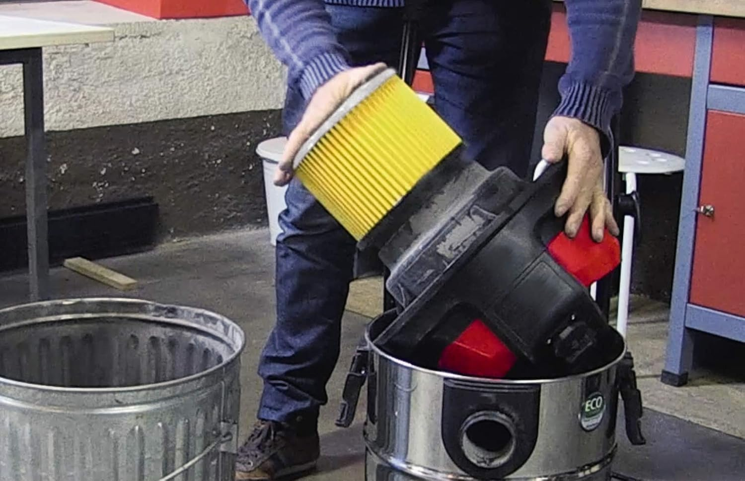 Einhell Genuine Replacement Pleated Filter with Lid (Fits a Wet/Dry Vacuum Cleaners, 150 X 155 Mm) image number 1