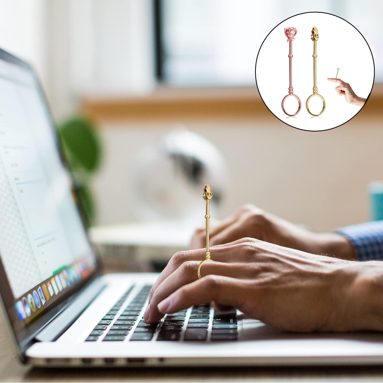 Cigarette Holder Ring, 2 Pcs Smoker Finger Holder Clip for Men and Women, for Smoking, Unique Gift, Protect Your Finger (Gold, Rose Gold)