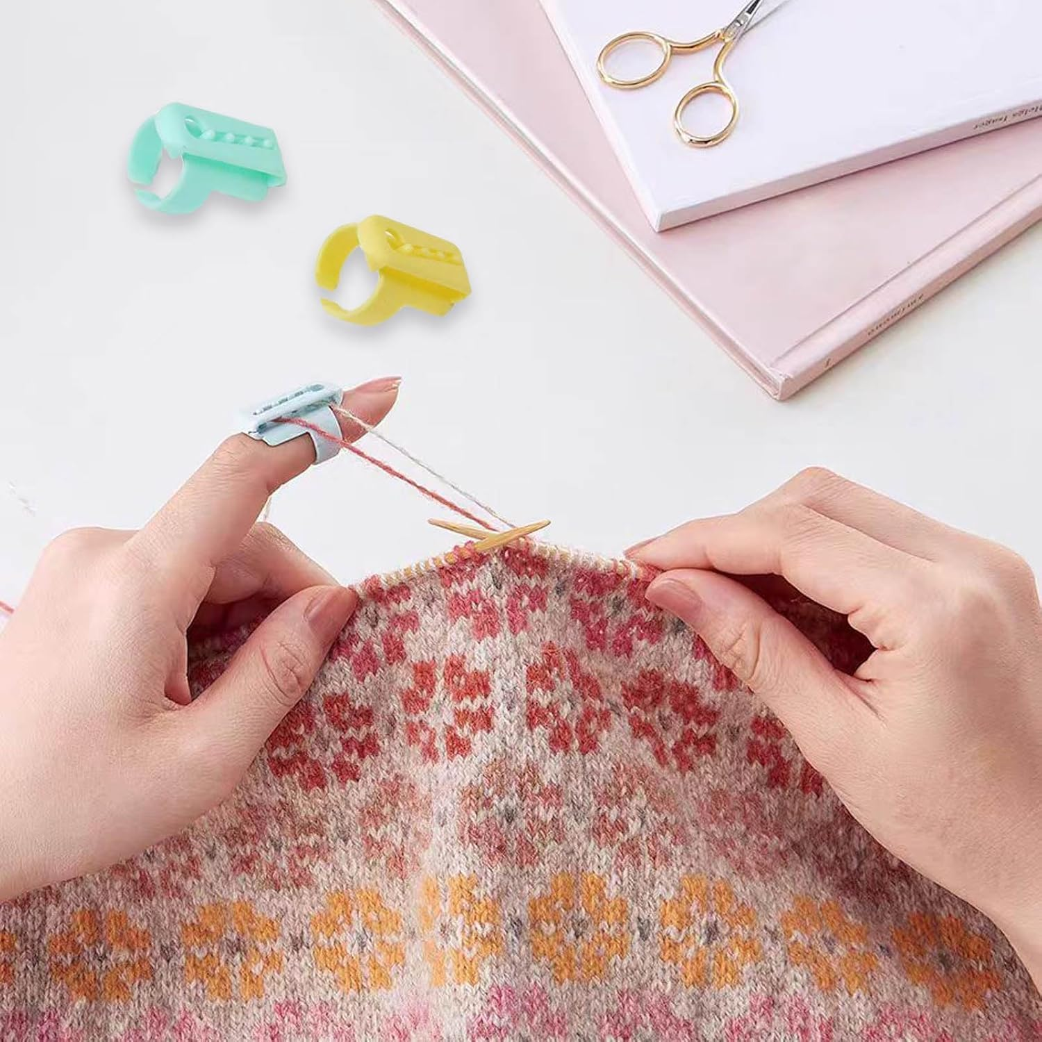 Plastic Weaving Cream Thread Guide, 8Pcs Yarn Guide Finger Holder Knitting Thimble Tool Plastic Yarn Guide,Yarn Guide Finger Holder Knitting Thimble Tool,Plastic Yarn Guide Separated Yarns Tools image number 4