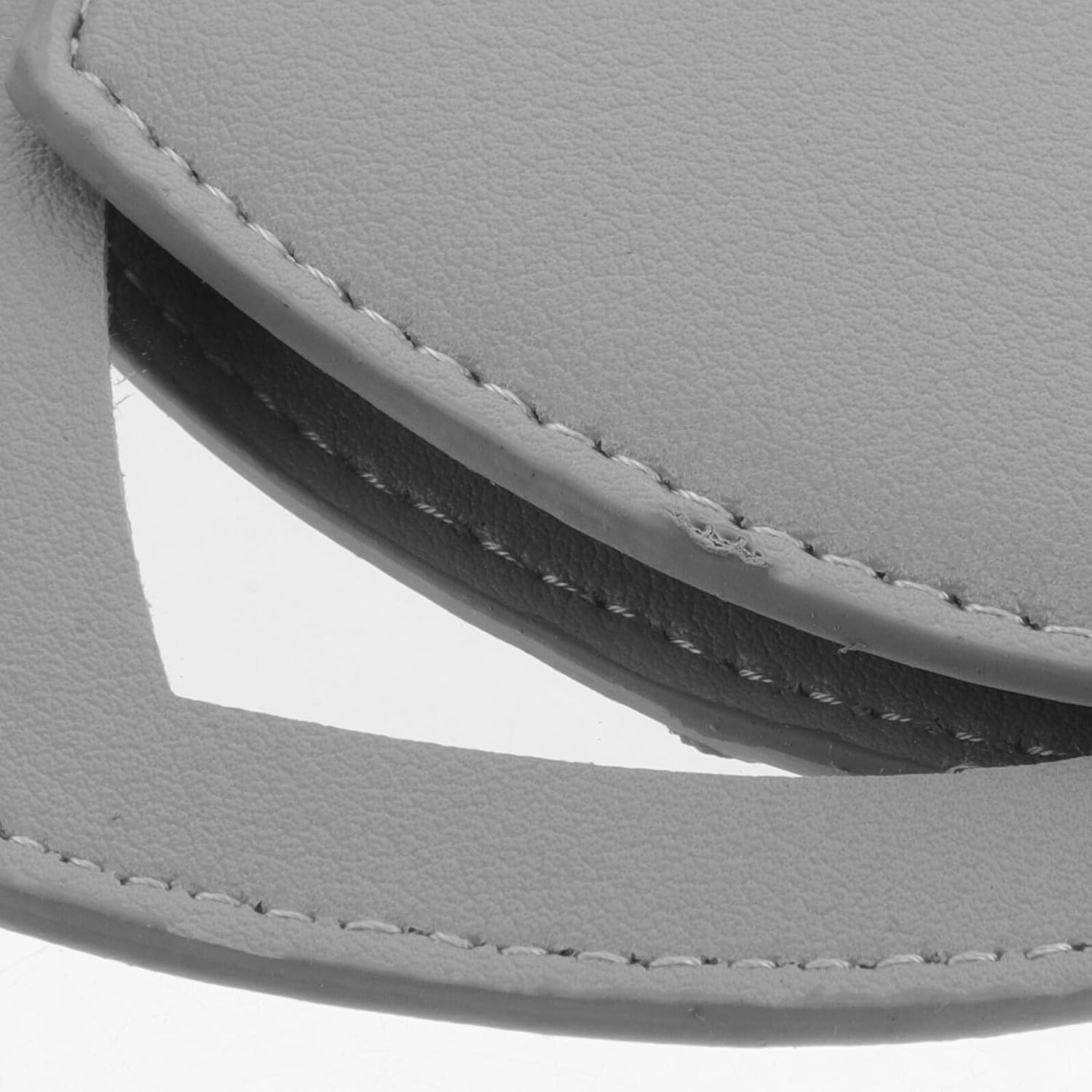 PATKAW 2Pcs Portable Mini Heart-Shaped Compact Makeup Mirrors with PU Leather Cover, Gray Travel Touch-Up Handheld Mirrors for Women&rsquo;S Purse and Keychain Accessories image number 4