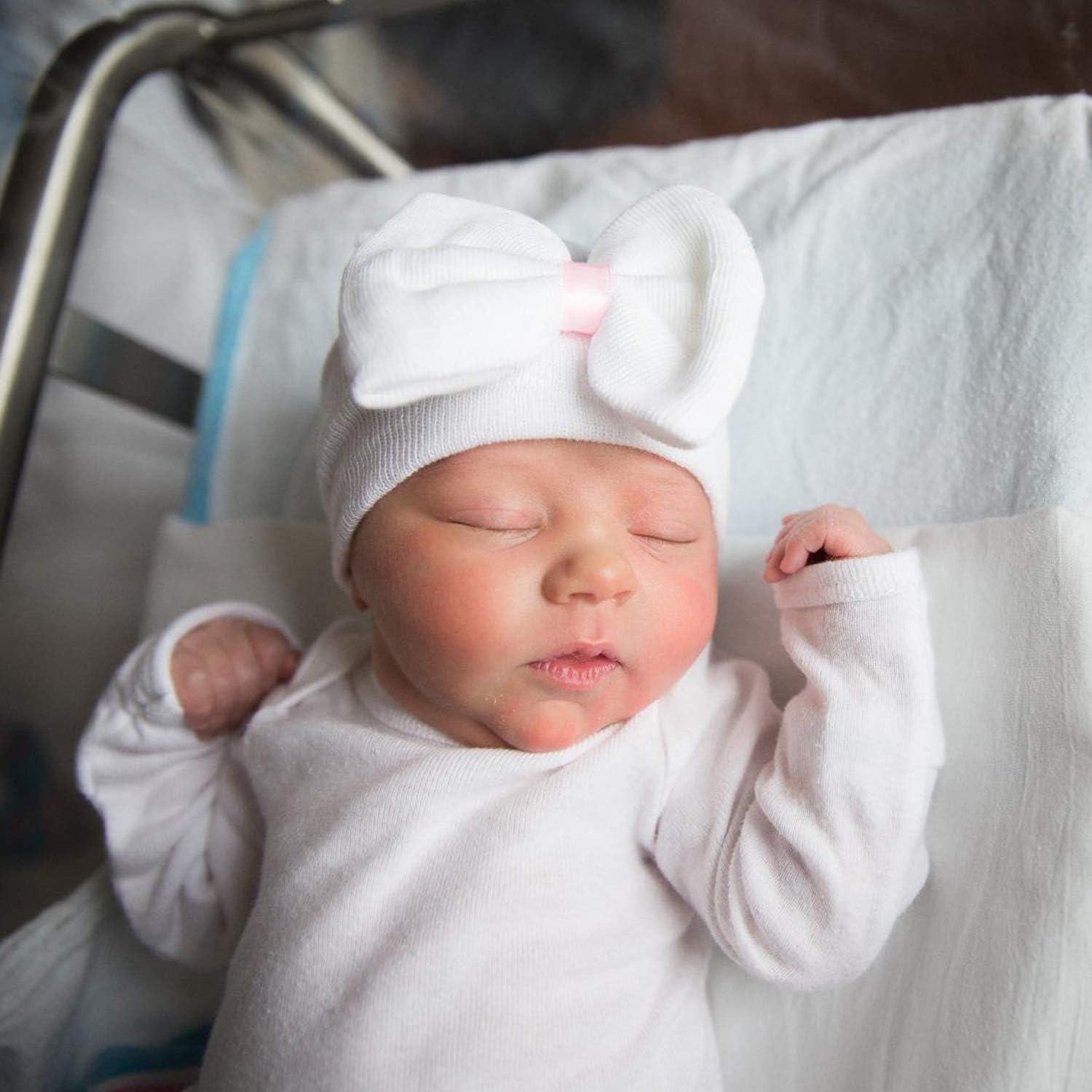 AQOKKA 3 Pack Newborn Hospital Hat Infant Baby Hat Cap with Big Bow Knit Ribbon Soft Cute Nursery Beanie 0-3 Month