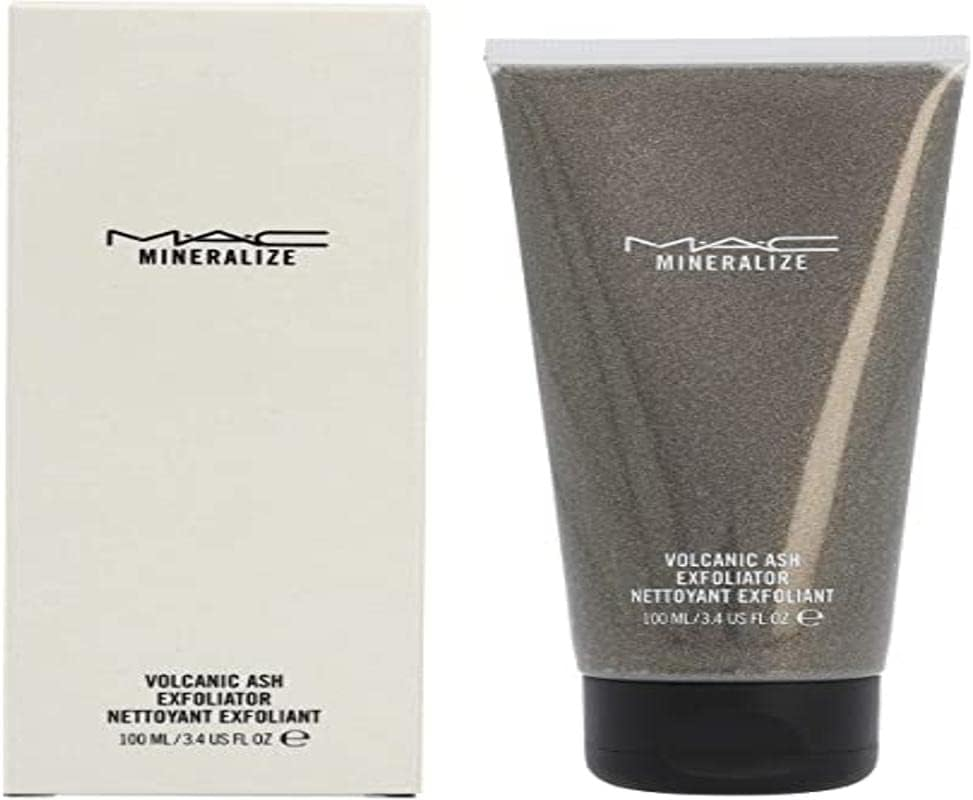 MAC MINERALIZE Volcanic Ash Exfoliator by MAC