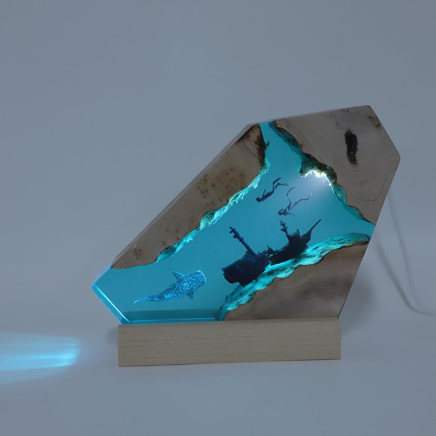 Shark Diver LED Ocean Lamp, 6 Brightness Resin Handmade Wood Light Lamp, USB Power Supply Deep Sea Cave Divers Light, for Office, Desk, Bedroom Decorations image number 5