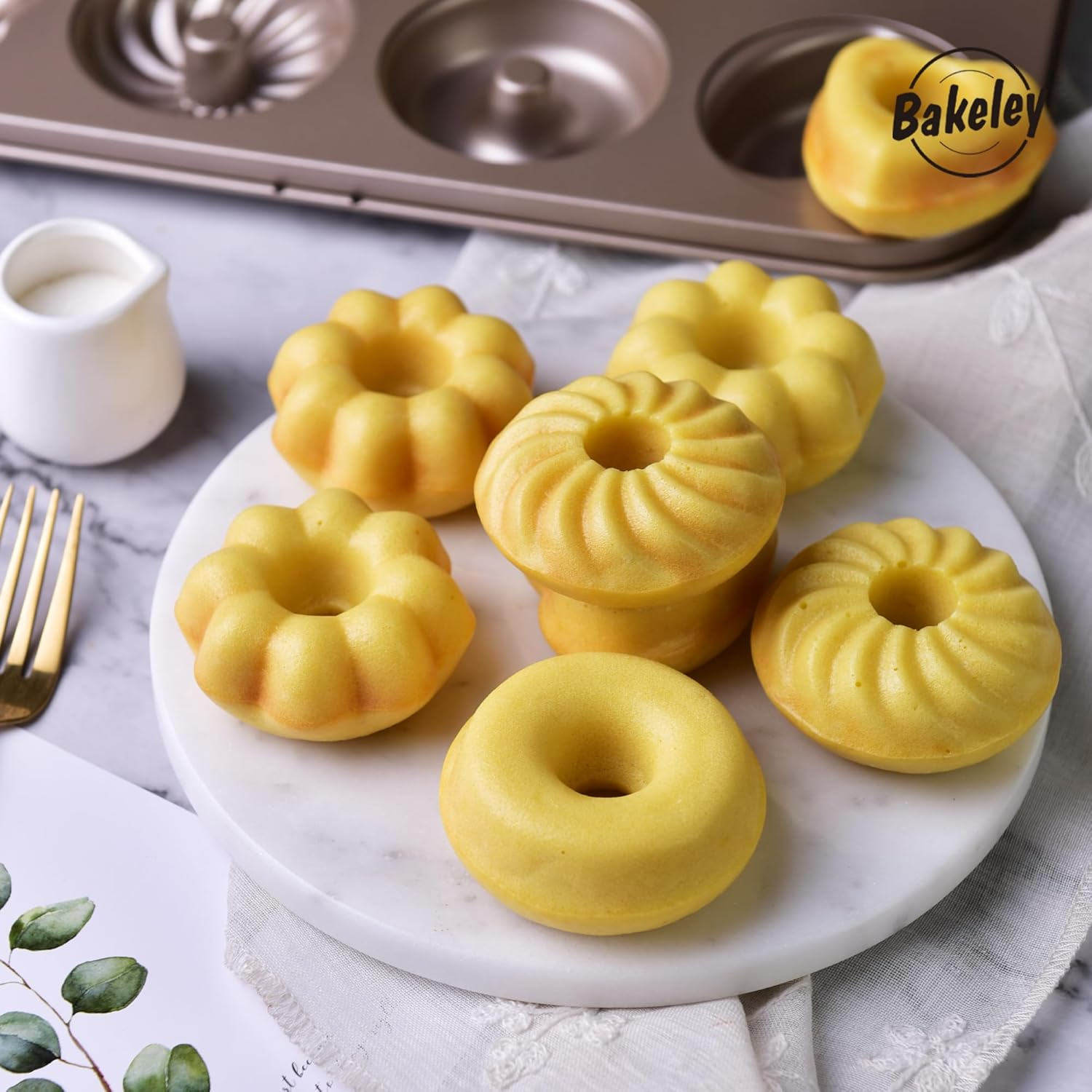 Bakeley Donut Pan, 12-Cavity Non-Stick Dount Mold Cake Pan Pattern Doughnut Bakeware for Oven Baking (Champagne Gold) image number 2