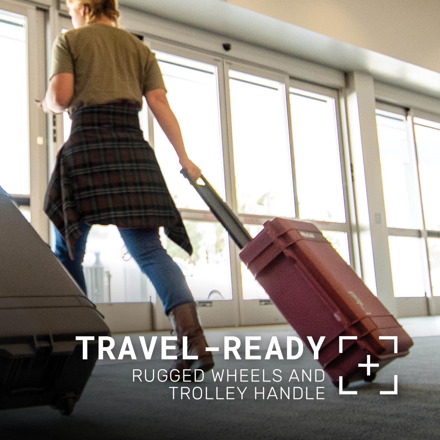 Pelican 1535 Air Travel Case, Black, One Size image number 2