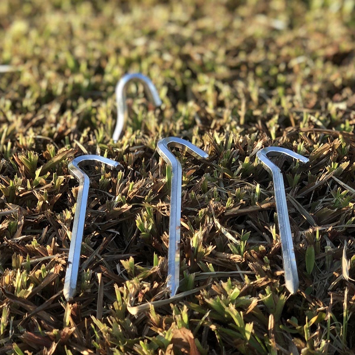 Tent Pegs, 12Pack 7Inch Tent Stakes Heavy-Duty Aluminum Tent Pegs with Hook, Lightweight, Anti-Rust Stakes for Camping, Hiking, and Hard Ground image number 6