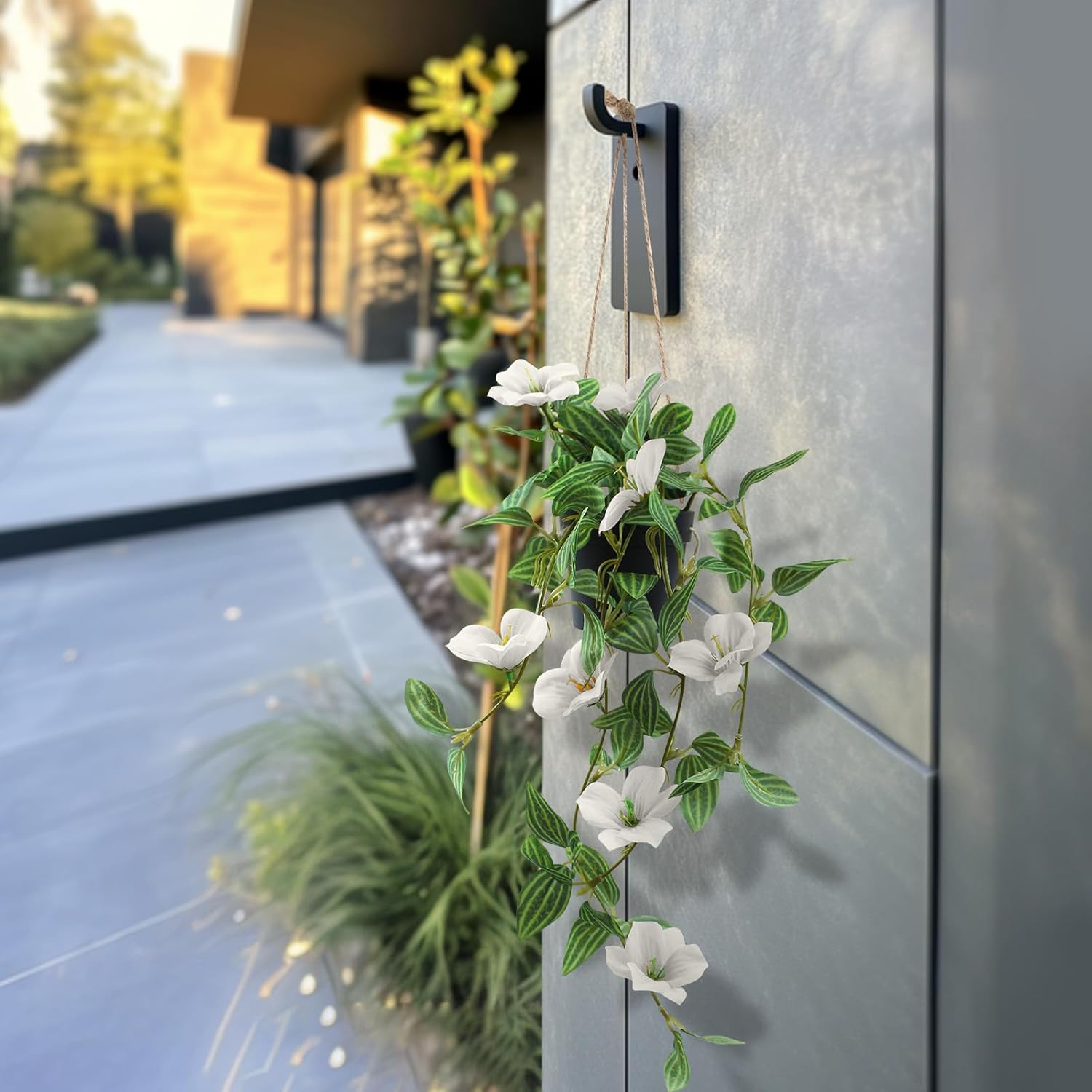 Vnezakl Artificial Ivy Hanging Plant with Flowers 3D Realistic Faux Greenery Fake Ivy Leaves UV Resistant Textured Floral Vine for Indoor Outdoor Wall Garden Home Decor