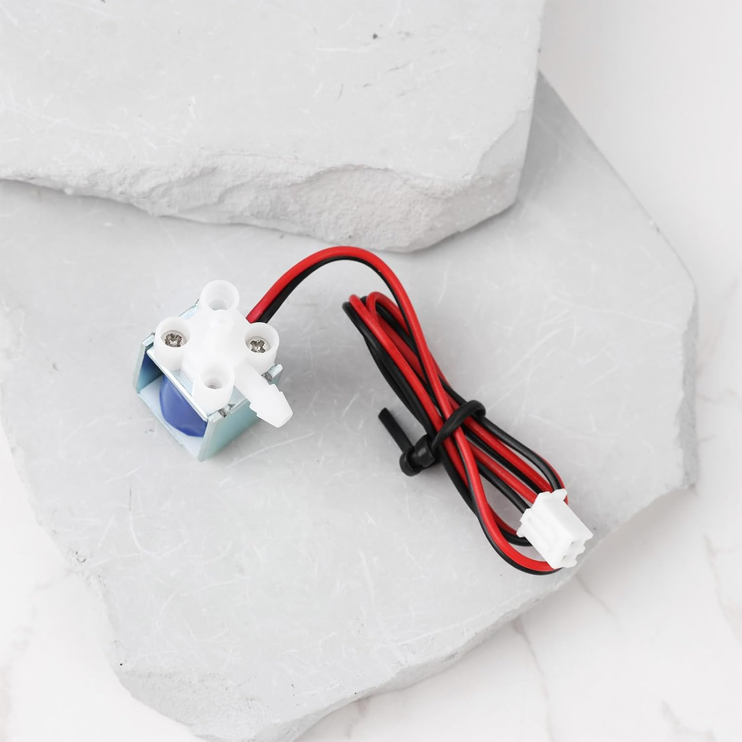 2X Micro Mini DC 5V-6V Electric Solenoid Valve Normally Closed 2-Way Air and Water Valve image number 6