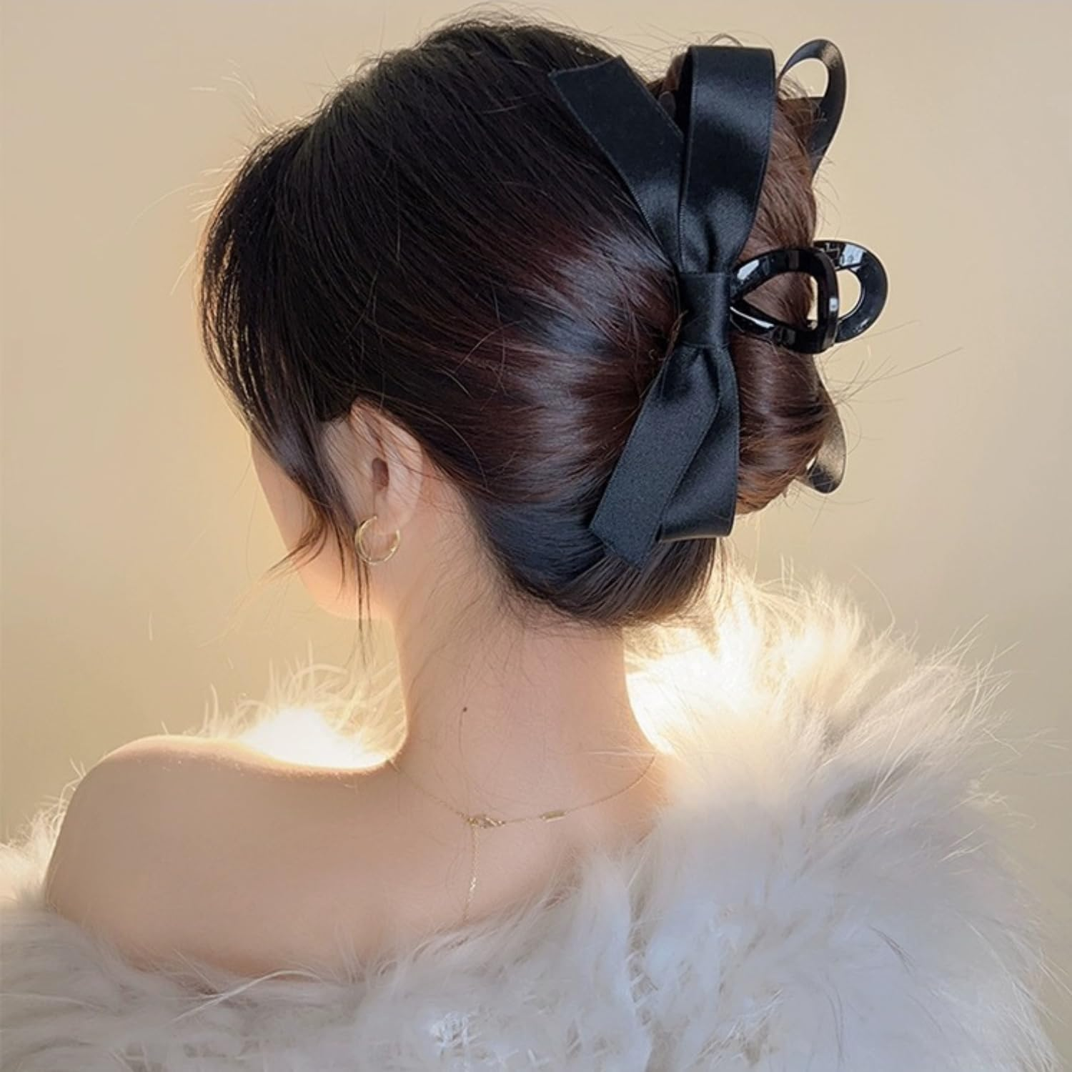 WERPUER 4 Pieces Non-Slip Hair Clip with Bow for Thin Thick Curly Hair Accessories with Bow for Birthday Party Christmas Thanksgiving (Black, Pink, Green, Red) image number 3