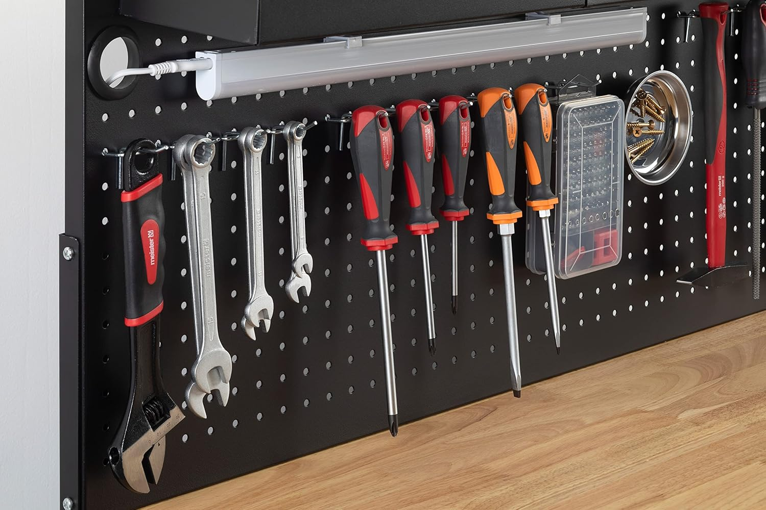 Meister Perforated Wall Hooks - Practical Set of 30-60 X 38 X 30 Mm - 2 Kg Load Capacity - 25 Mm Prong Spacing - Made of Metal/Metal Hooks for Tool Wall/Tool Holder/Pegboard / 9079710 image number 1