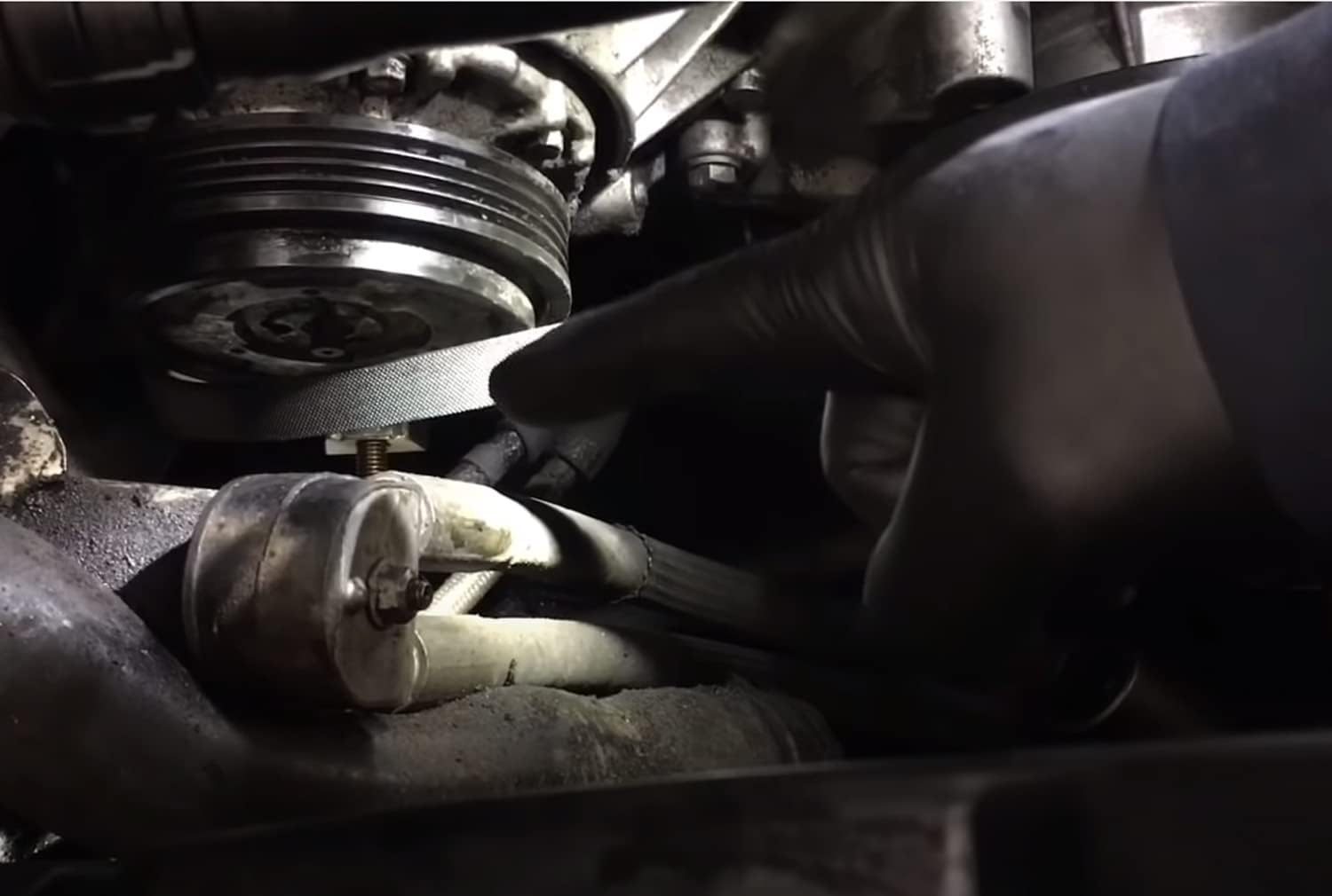 Bestong 3458 A/C Belt Installation Tool for BMW V8 N62 Engines image number 3